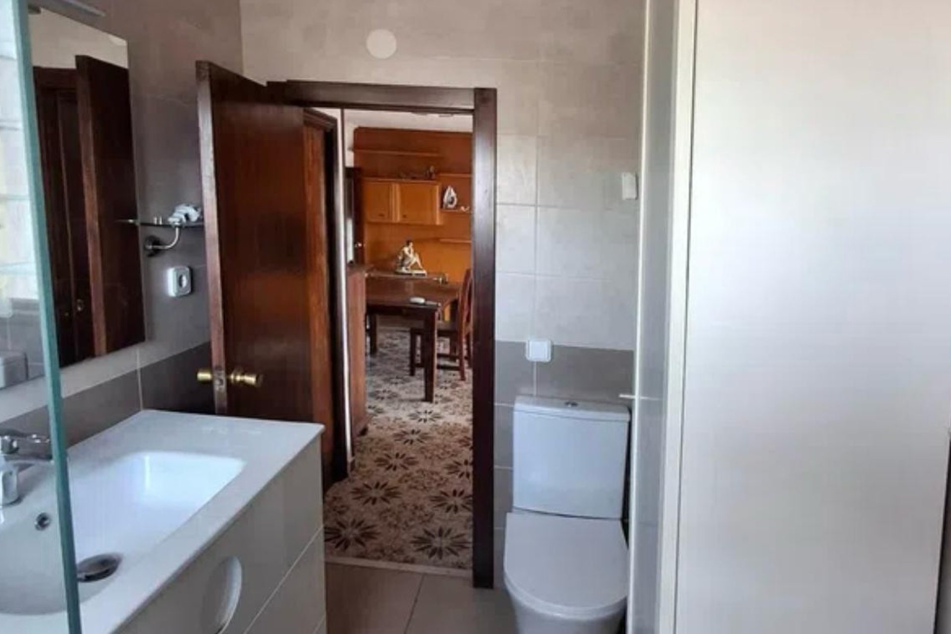 Reventa - Apartamento / piso -
Alicante - Alicante Centro