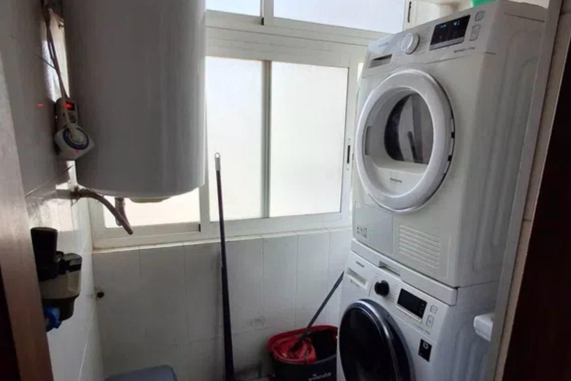 Reventa - Apartamento / piso -
Alicante - Alicante Centro