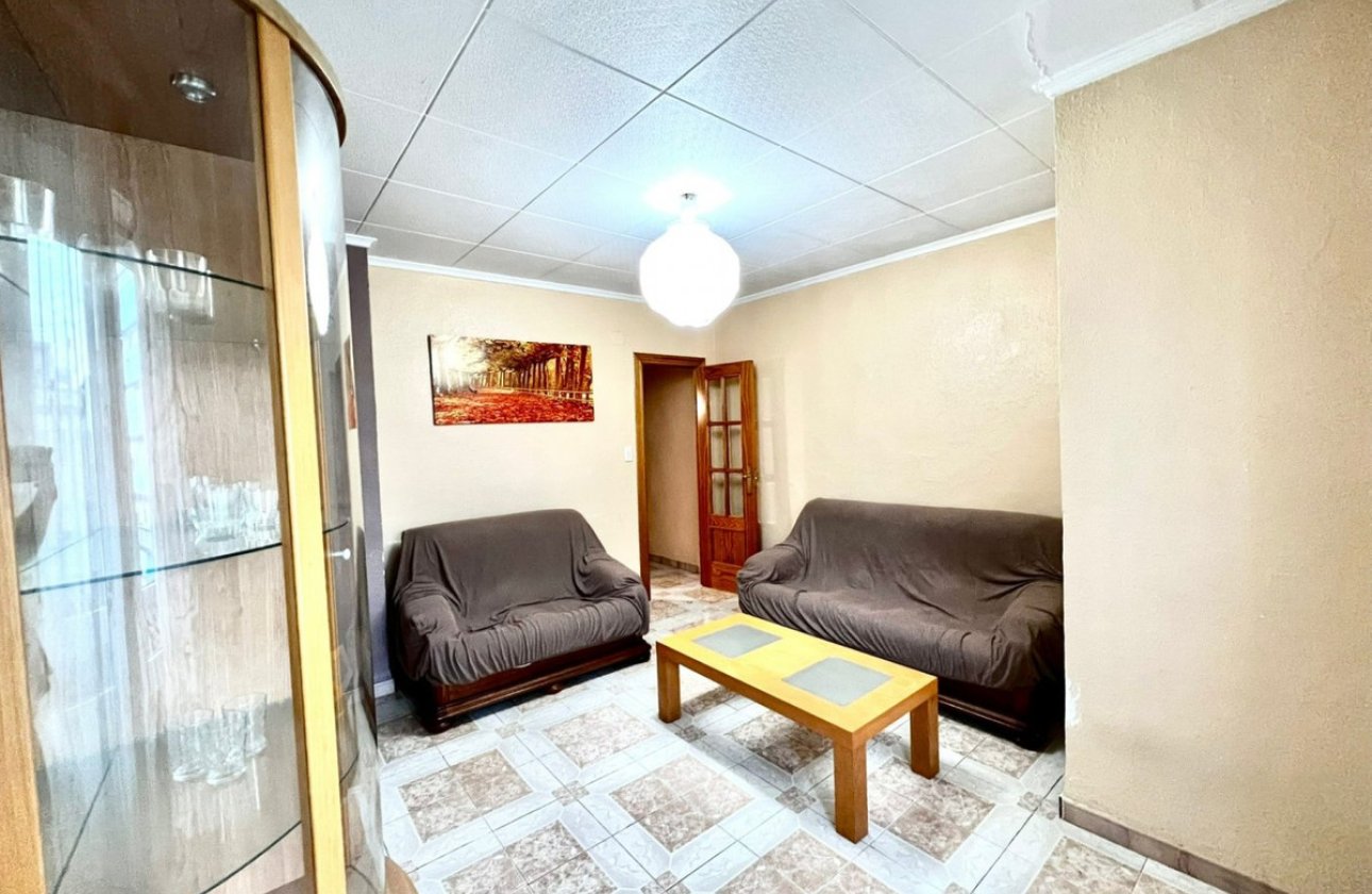 Reventa - Apartamento / piso -
Alicante - Alicante Centro