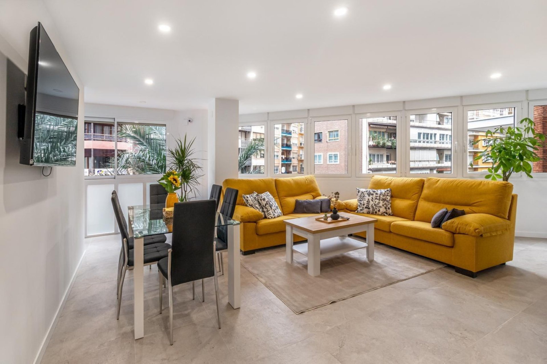 Reventa - Apartamento / piso -
Alicante - Alicante Centro