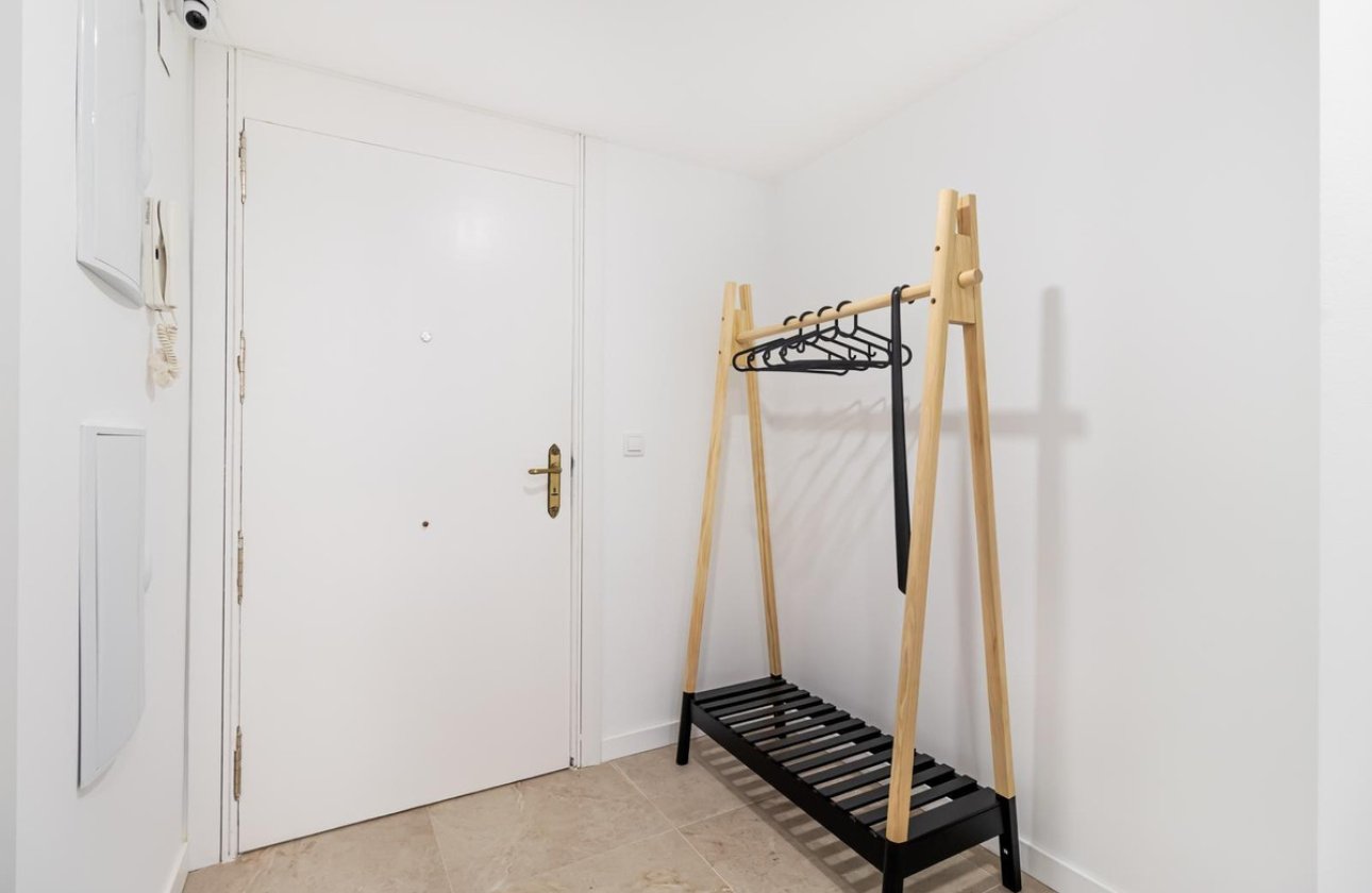 Reventa - Apartamento / piso -
Alicante - Alicante Centro