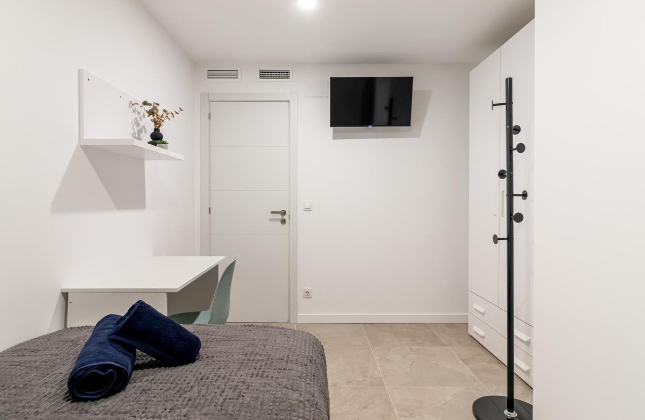 Reventa - Apartamento / piso -
Alicante - Alicante Centro