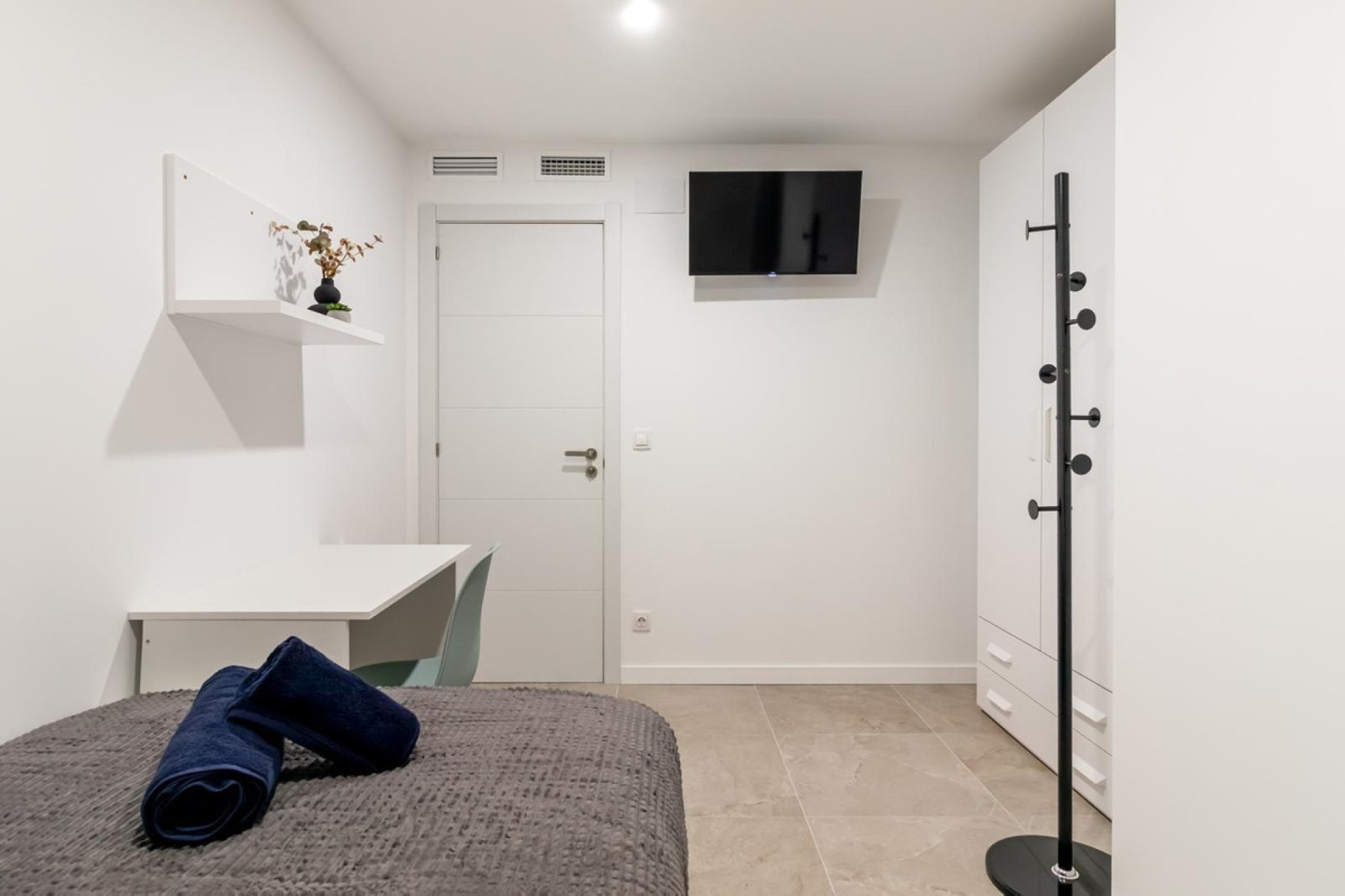 Reventa - Apartamento / piso -
Alicante - Alicante Centro