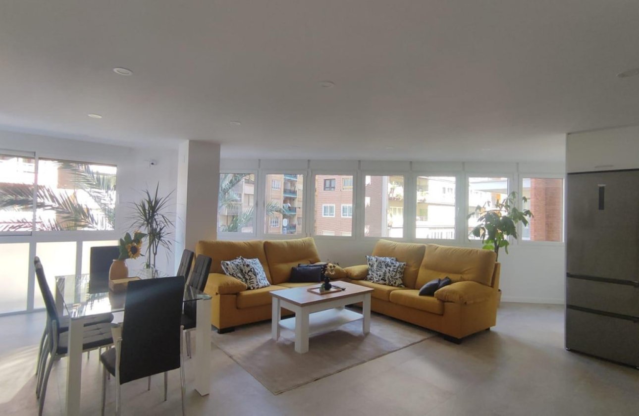 Reventa - Apartamento / piso -
Alicante - Alicante Centro