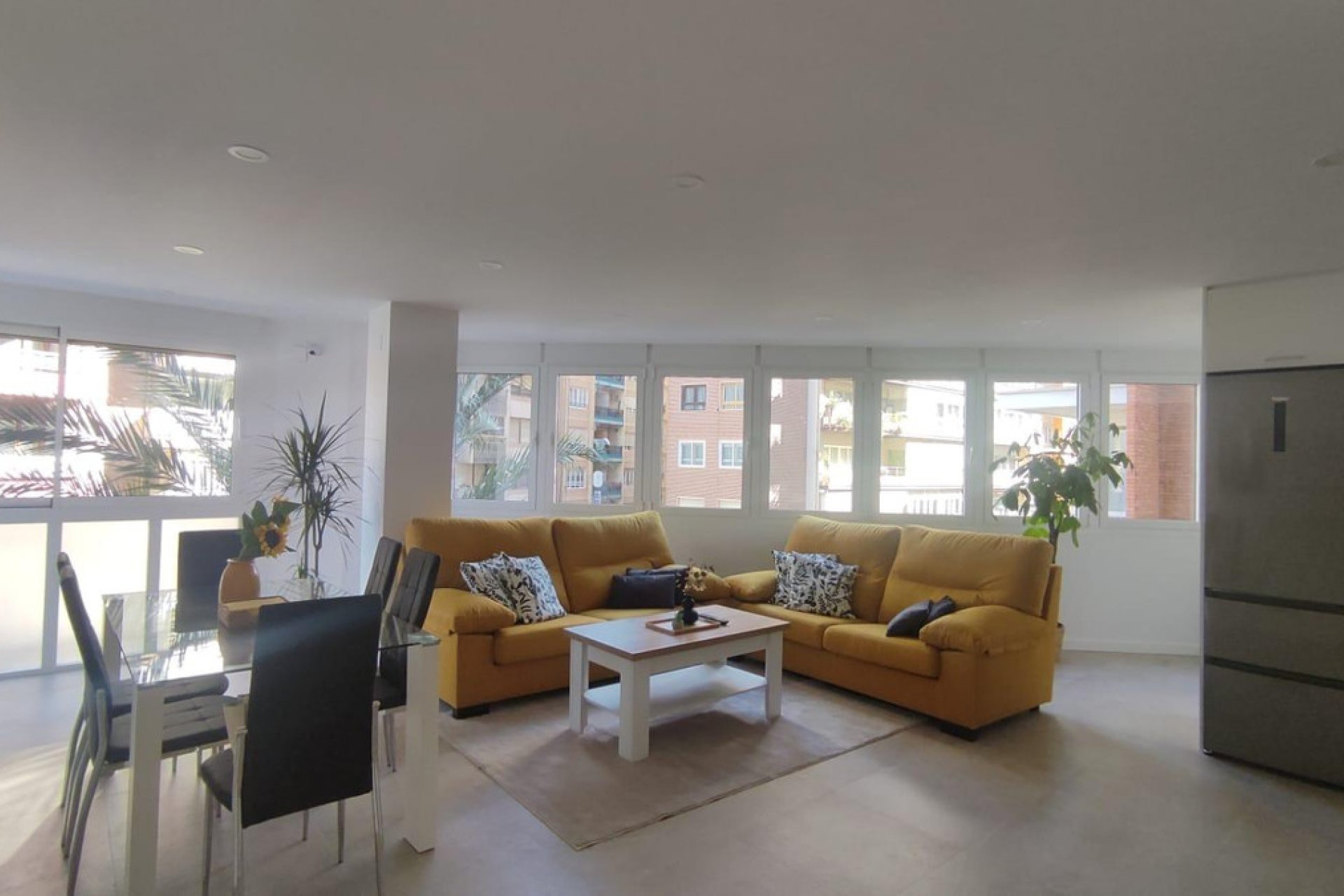 Reventa - Apartamento / piso -
Alicante - Alicante Centro