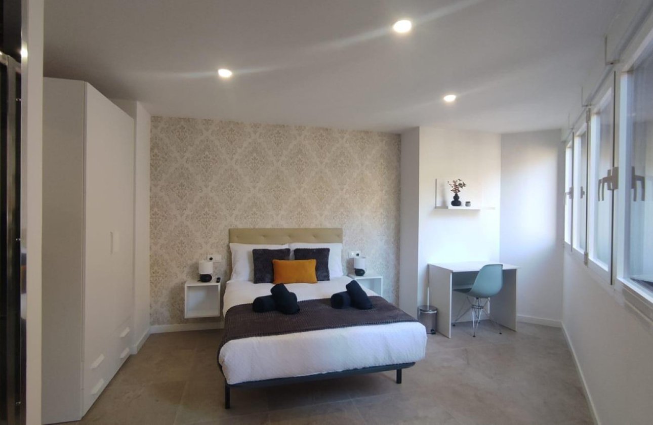 Reventa - Apartamento / piso -
Alicante - Alicante Centro