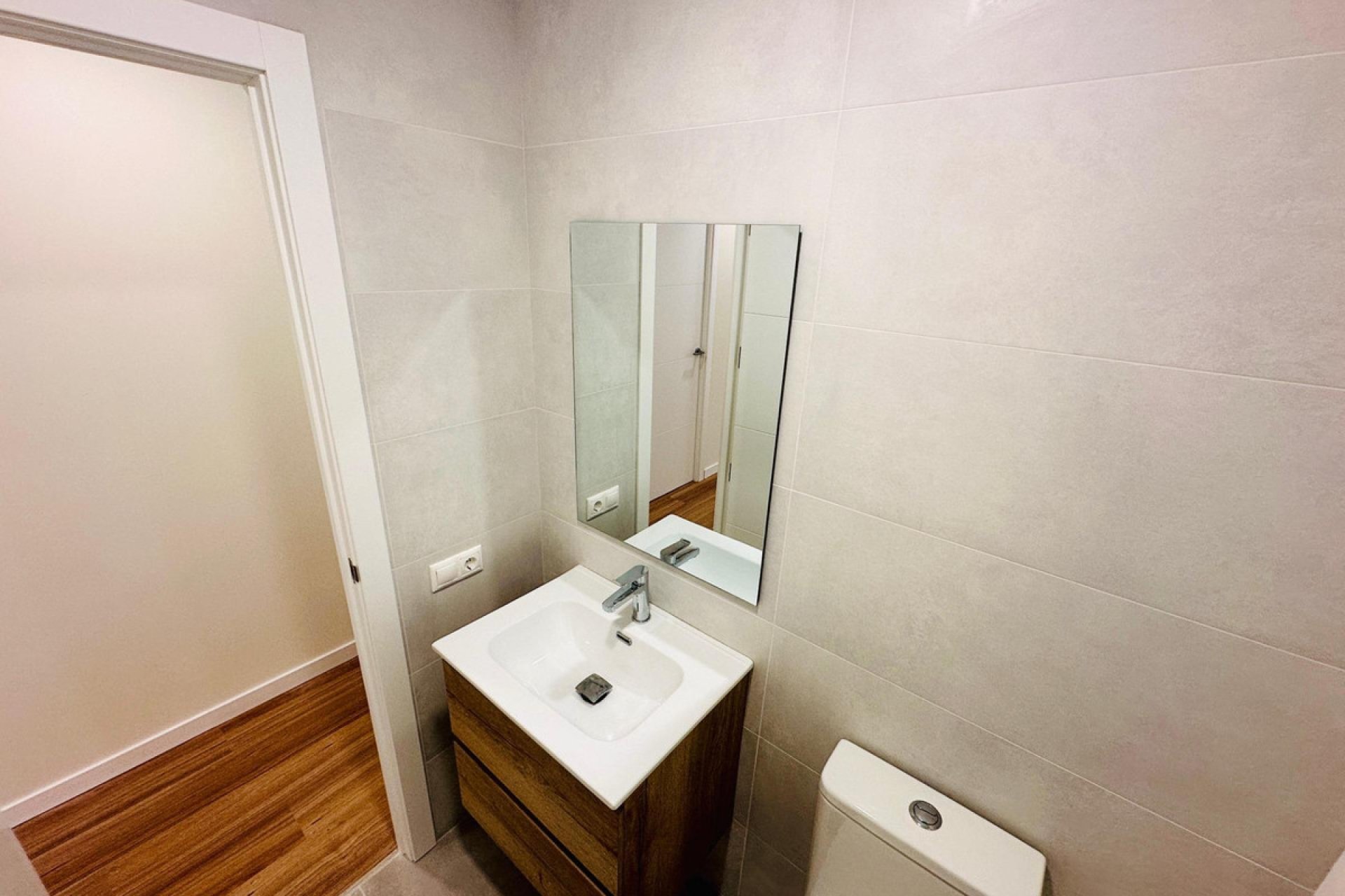 Reventa - Apartamento / piso -
Alicante - Alicante Centro