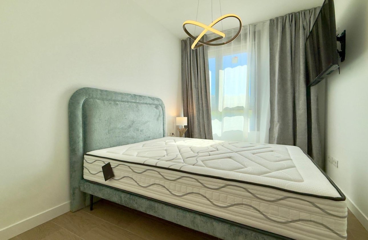 Reventa - Apartamento / piso -
Alicante - Alicante Centro