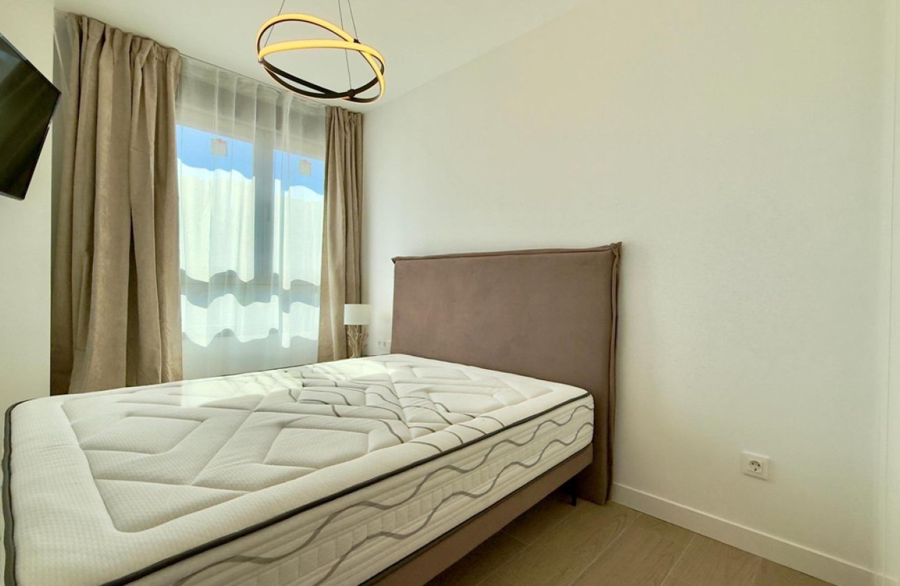 Reventa - Apartamento / piso -
Alicante - Alicante Centro