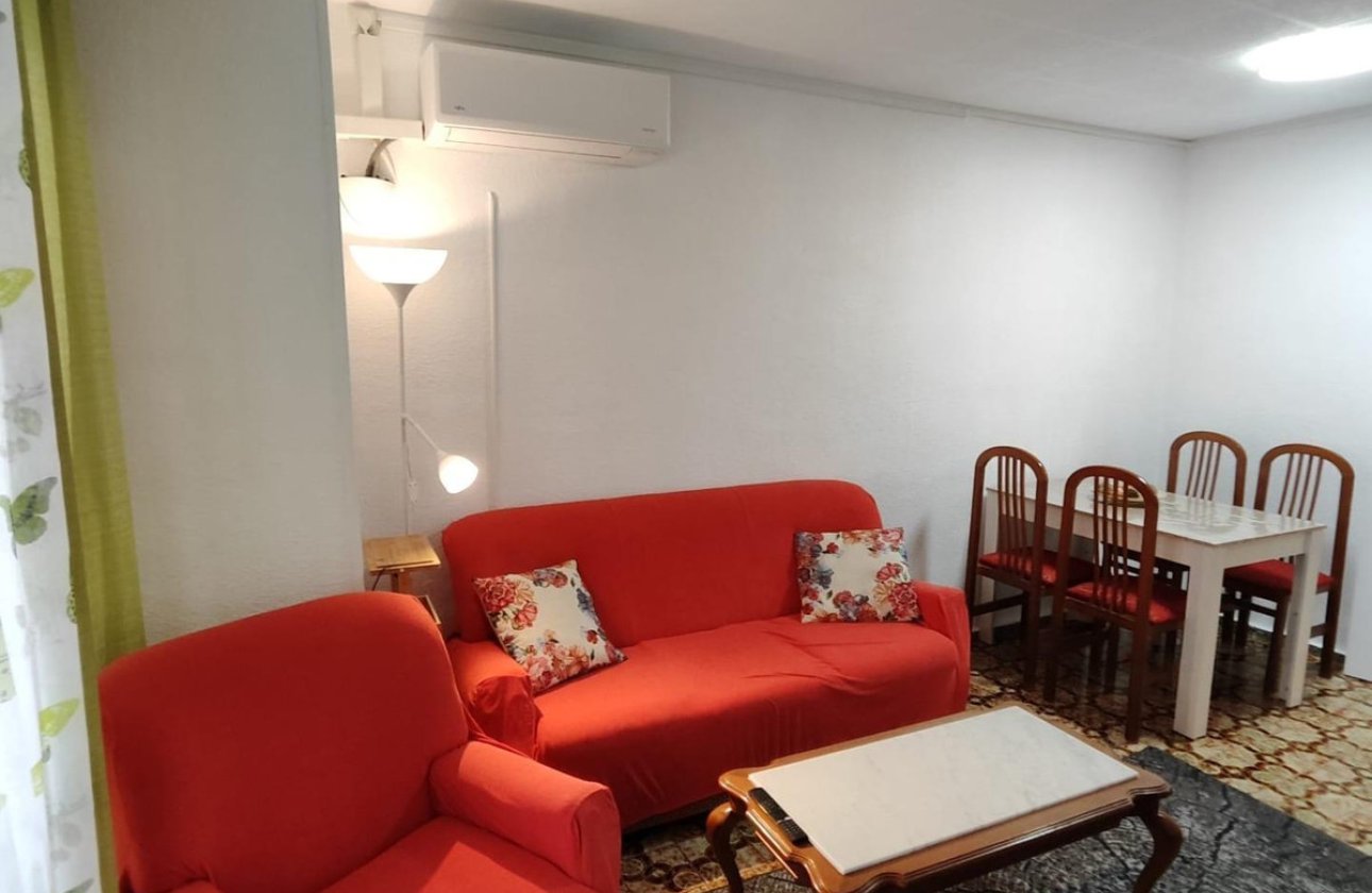 Reventa - Apartamento / piso -
Alicante - Alicante Centro