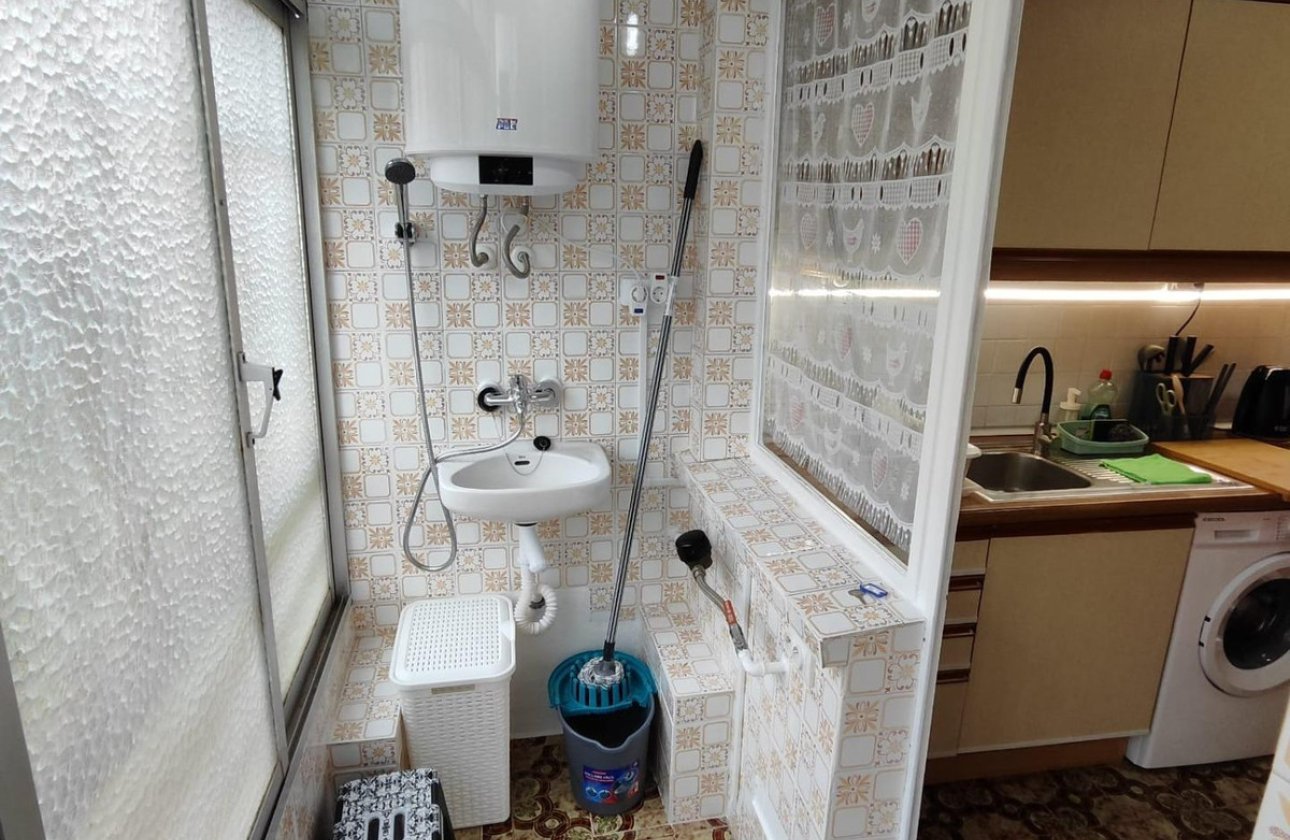 Reventa - Apartamento / piso -
Alicante - Alicante Centro