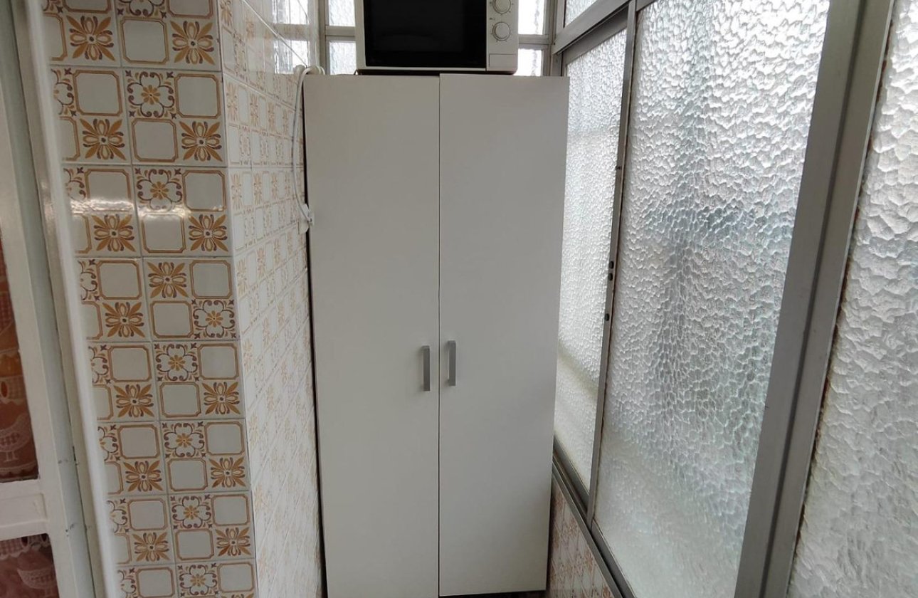 Reventa - Apartamento / piso -
Alicante - Alicante Centro