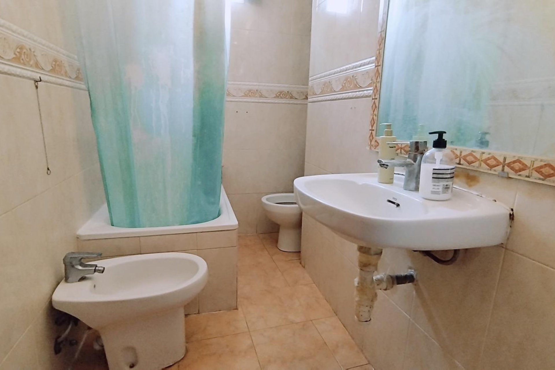 Reventa - Apartamento / piso -
Alicante - Alicante Centro