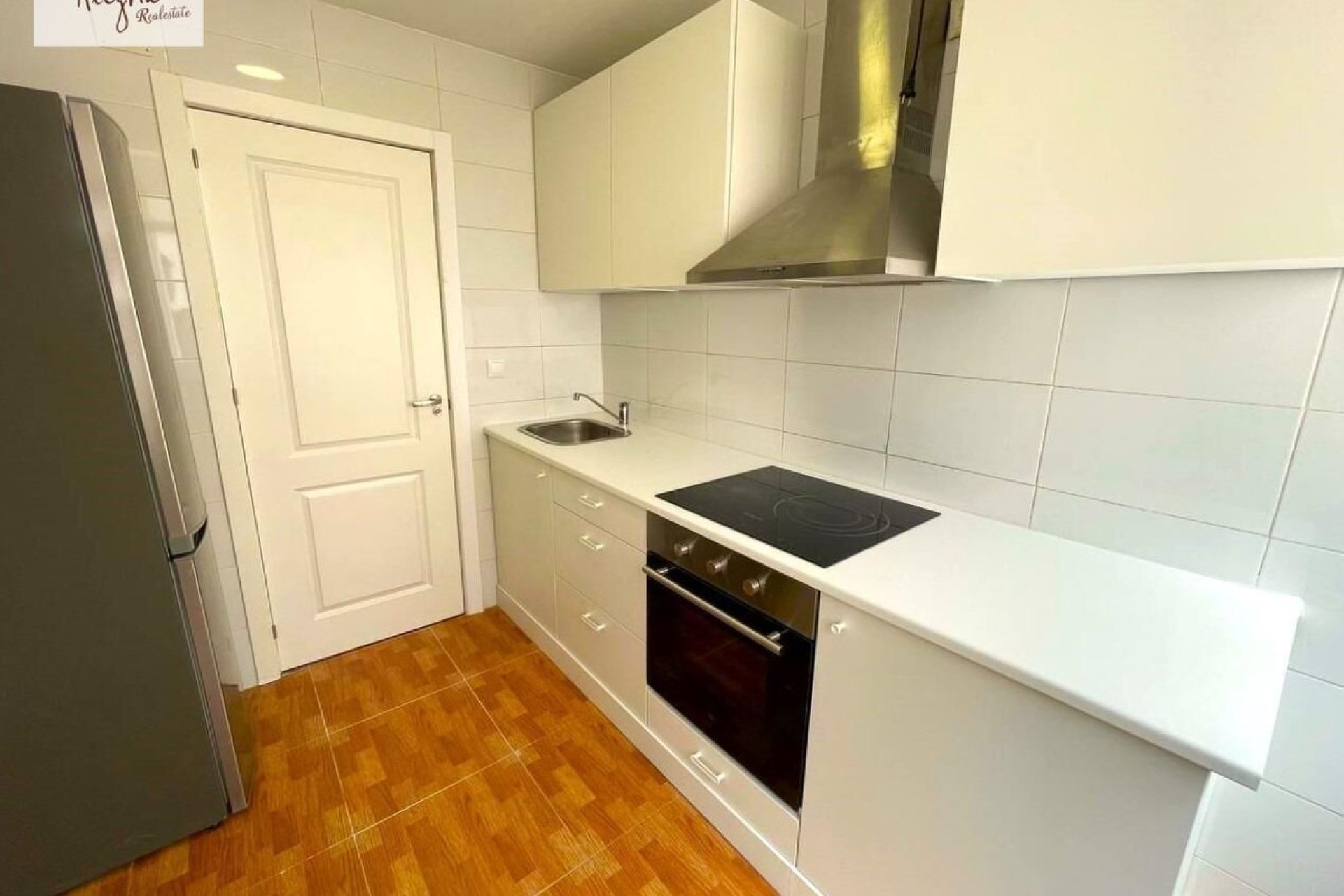 Reventa - Apartamento / piso -
Alicante - Alicante Centro