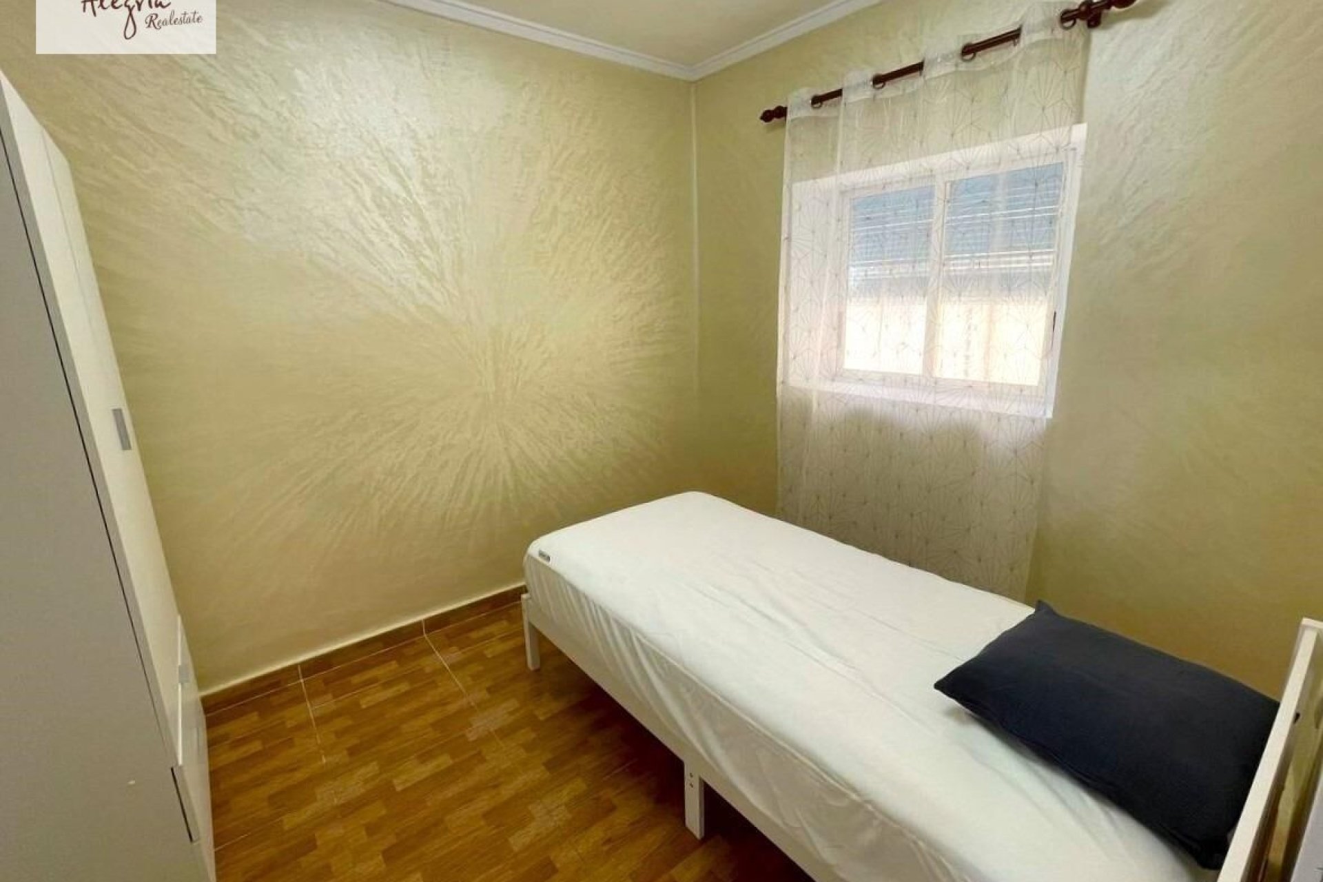 Reventa - Apartamento / piso -
Alicante - Alicante Centro