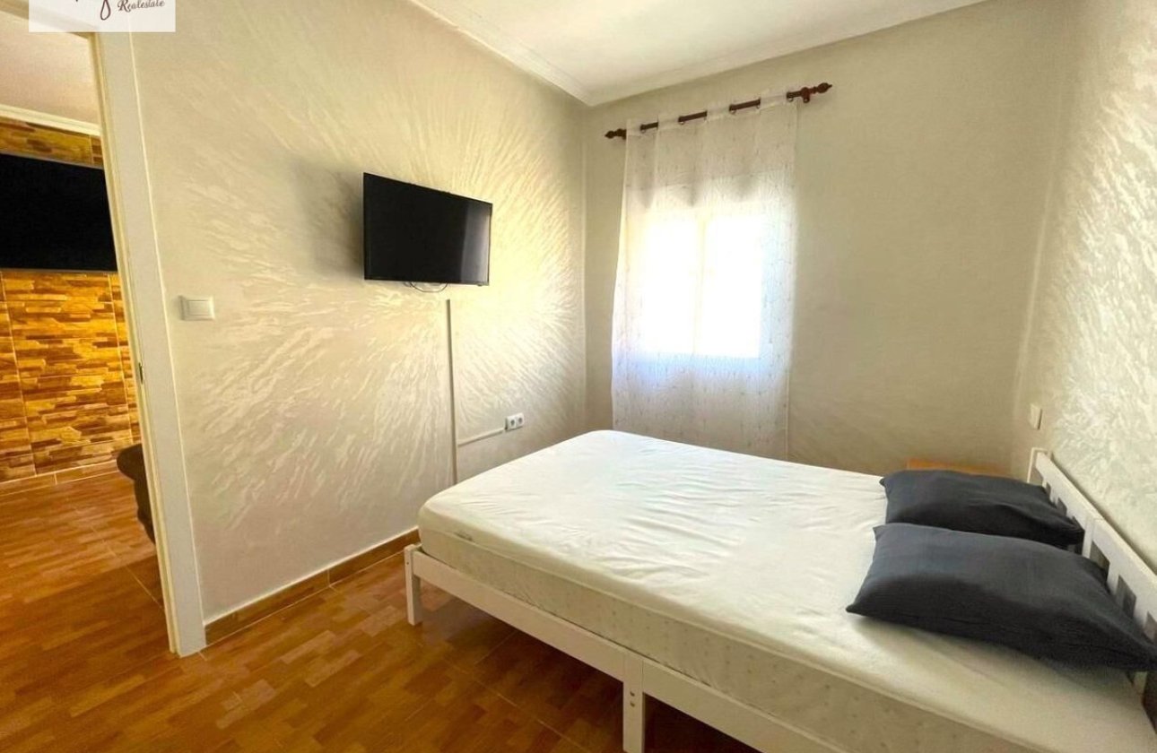 Reventa - Apartamento / piso -
Alicante - Alicante Centro
