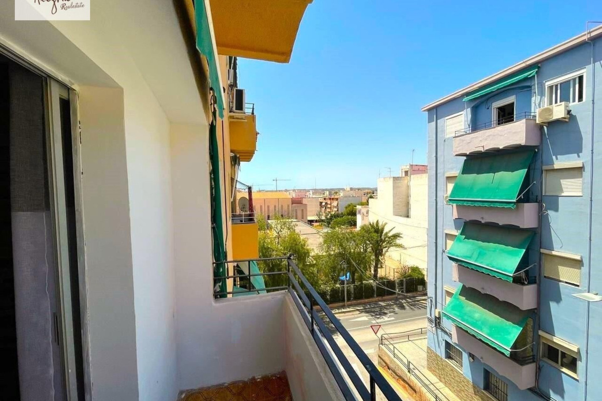 Reventa - Apartamento / piso -
Alicante - Alicante Centro