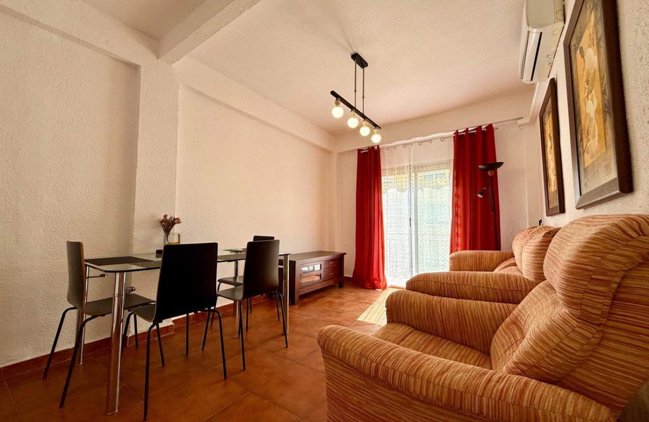 Reventa - Apartamento / piso -
Alicante - Alicante Centro