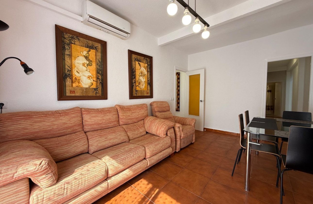 Reventa - Apartamento / piso -
Alicante - Alicante Centro