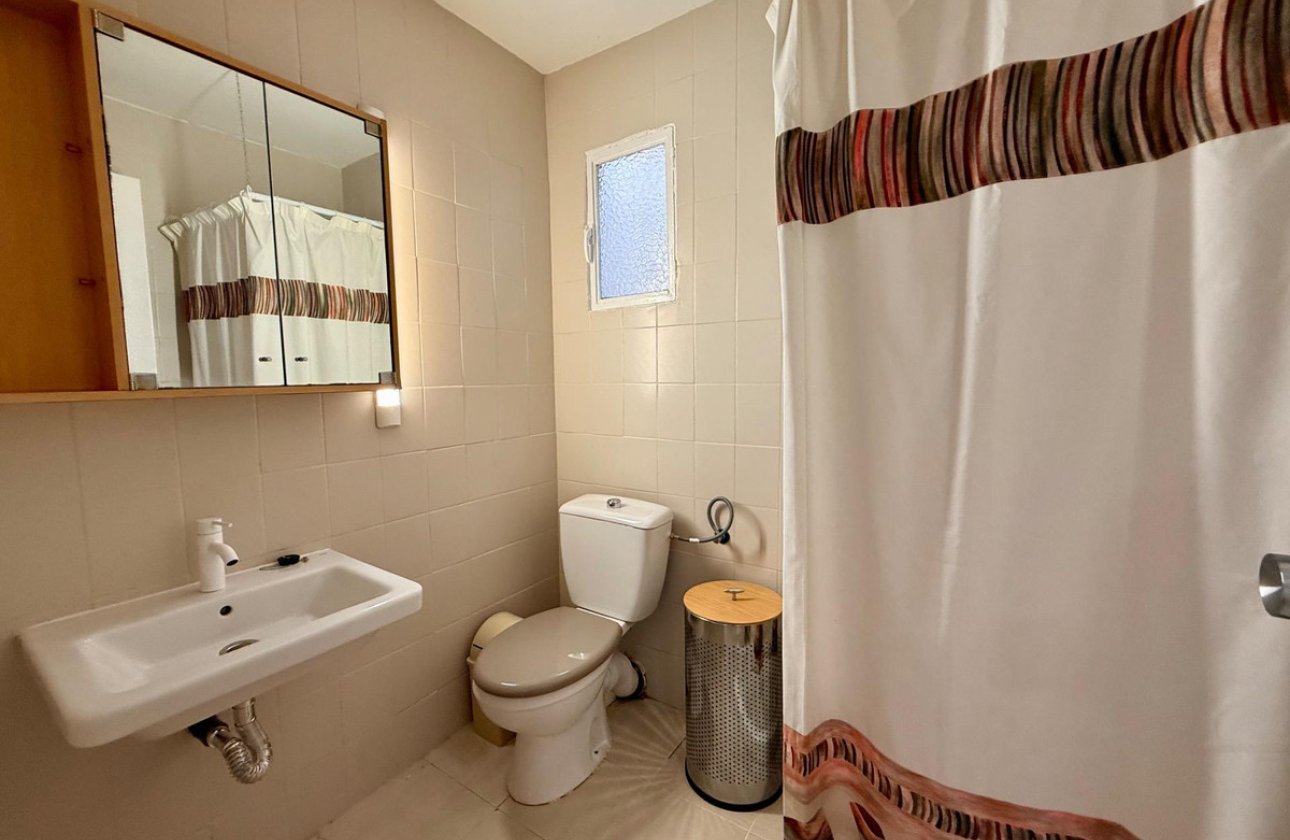 Reventa - Apartamento / piso -
Alicante - Alicante Centro