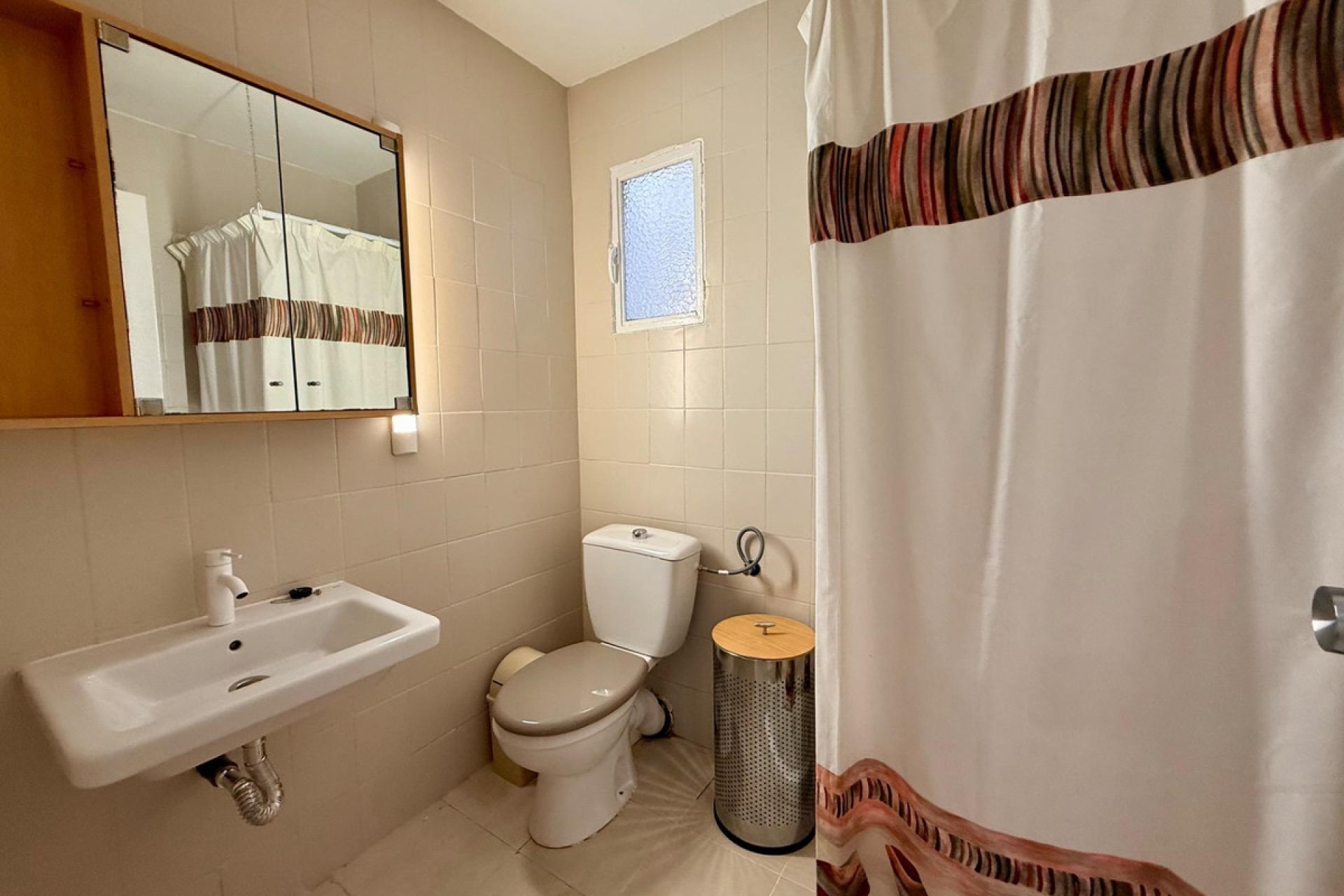 Reventa - Apartamento / piso -
Alicante - Alicante Centro