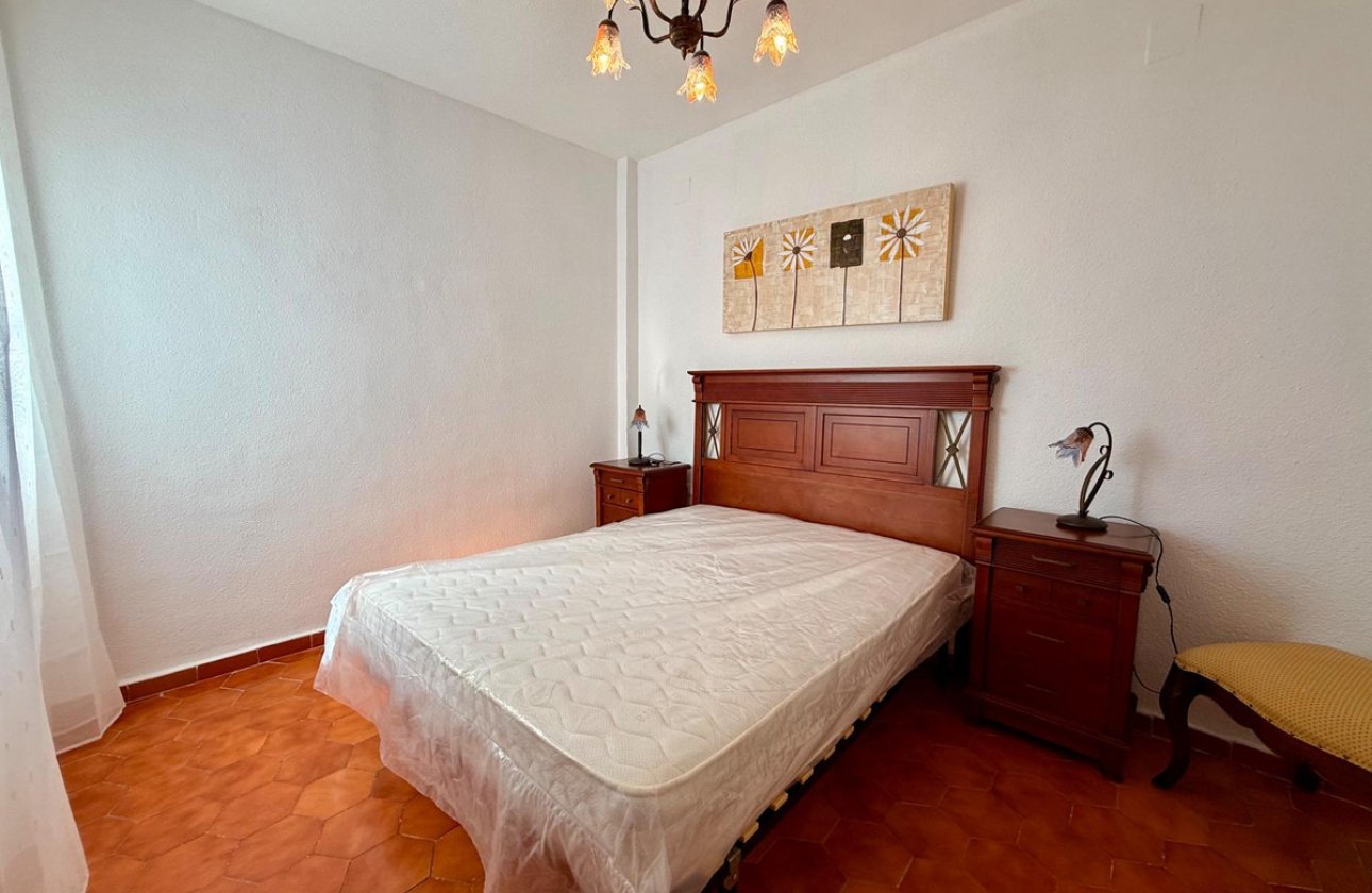 Reventa - Apartamento / piso -
Alicante - Alicante Centro