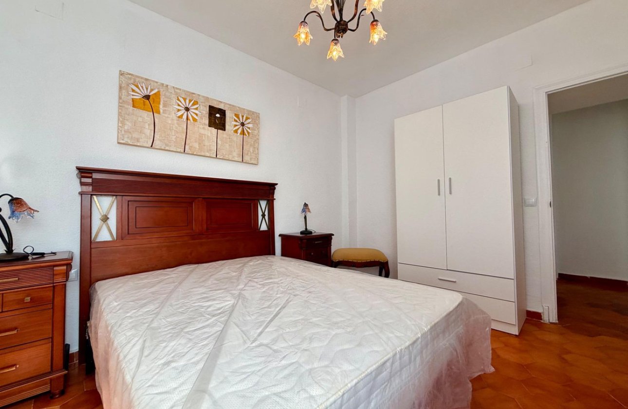 Reventa - Apartamento / piso -
Alicante - Alicante Centro