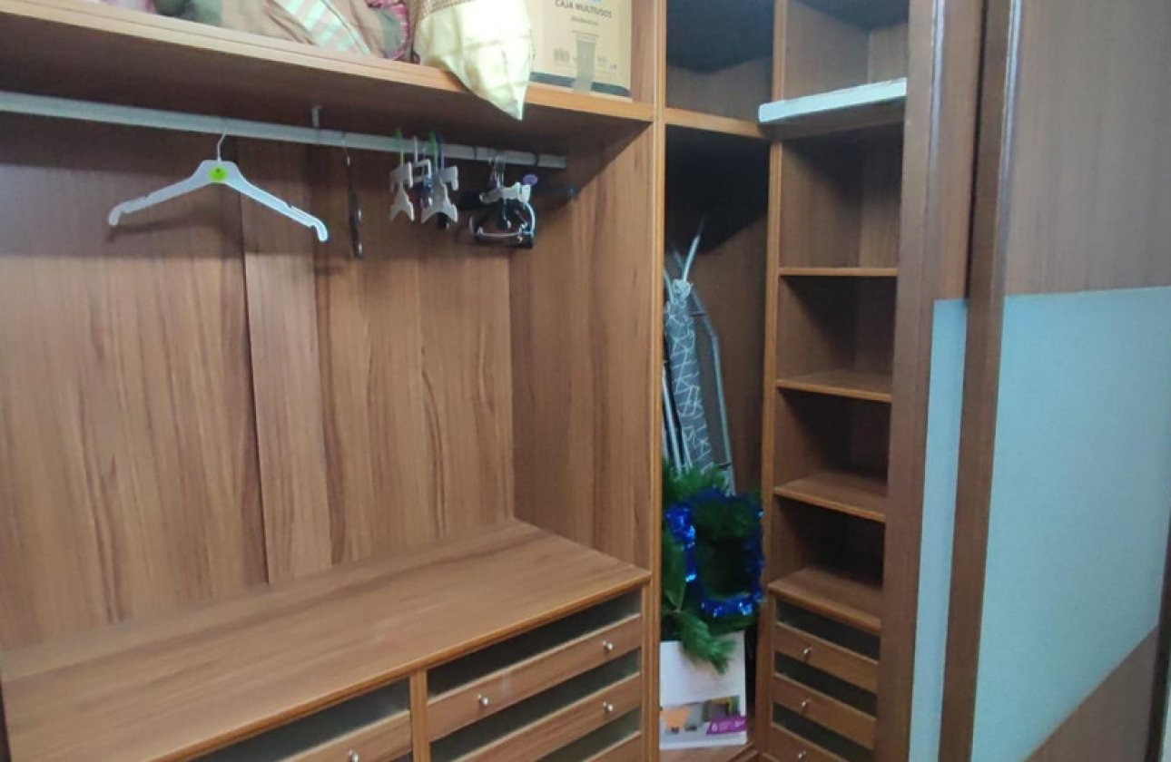 Reventa - Apartamento / piso -
Alicante - Alicante Centro