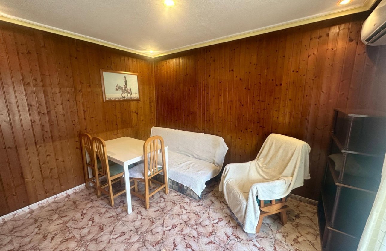 Reventa - Apartamento / piso -
Alicante - Alicante Centro