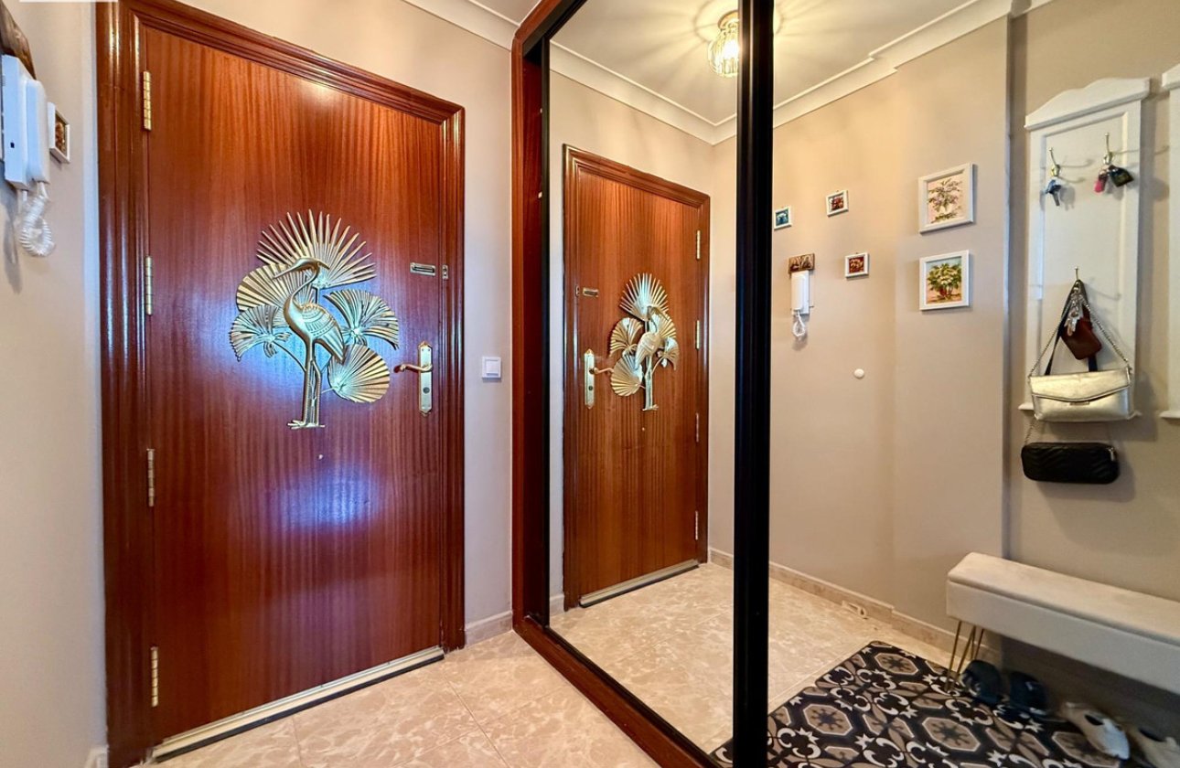 Reventa - Apartamento / piso -
Alicante - Alicante Centro