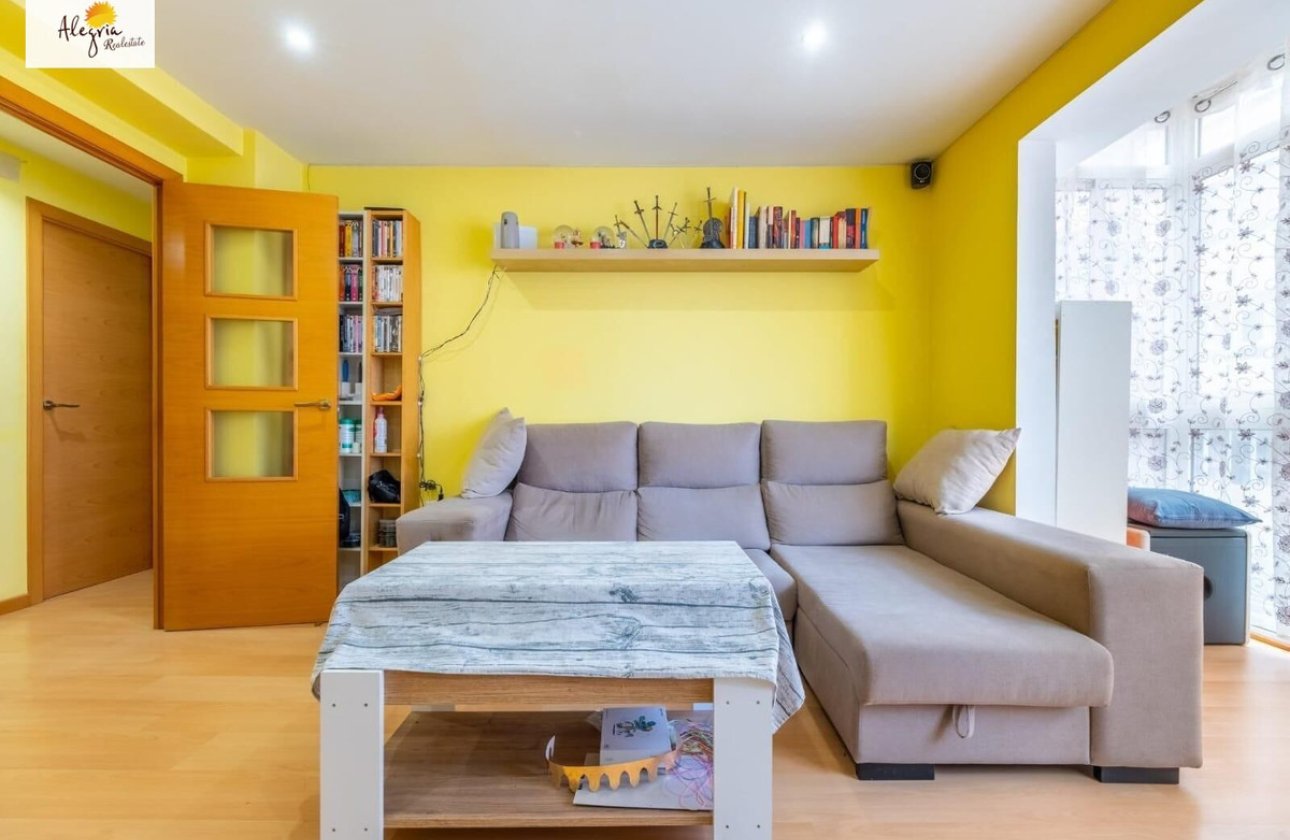 Reventa - Apartamento / piso -
Alicante - Alicante Centro