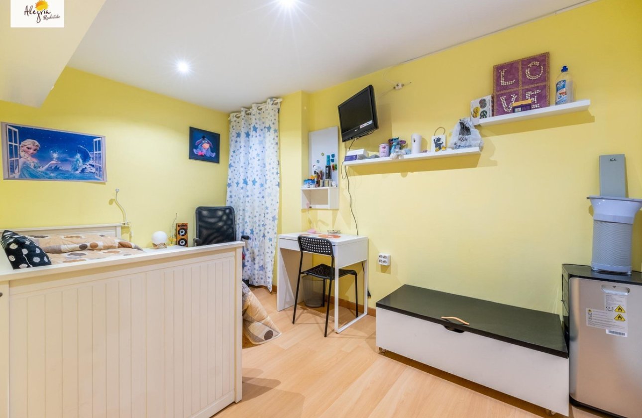 Reventa - Apartamento / piso -
Alicante - Alicante Centro