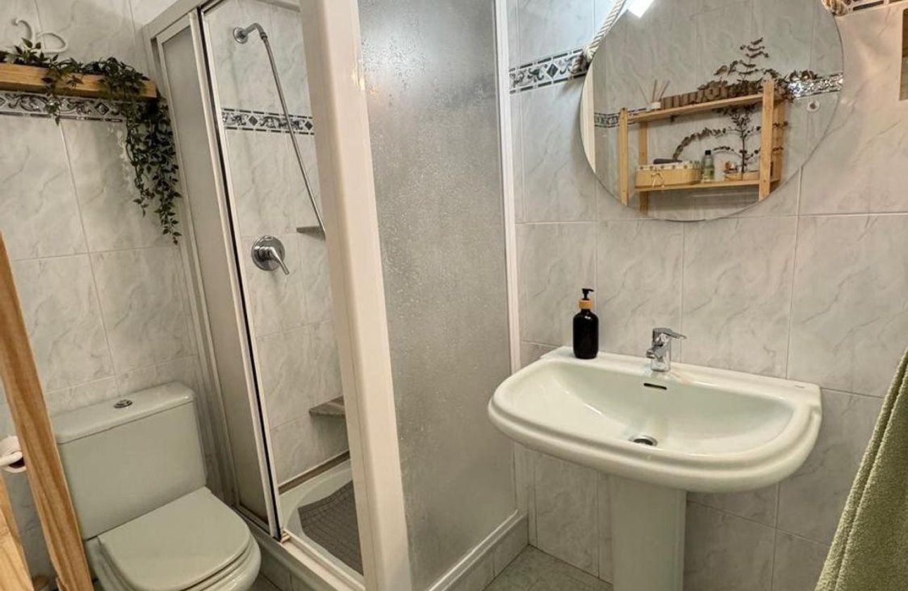 Reventa - Apartamento / piso -
Alicante - Alicante Centro