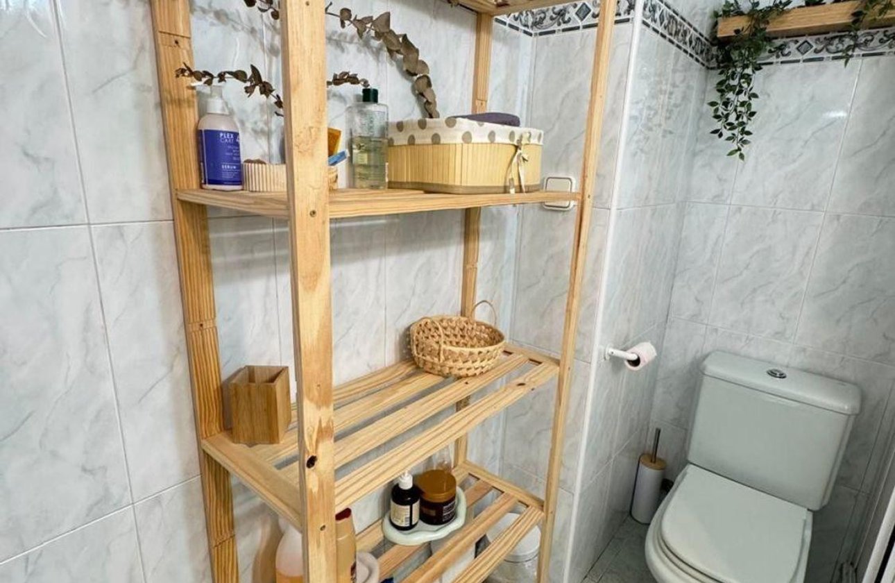 Reventa - Apartamento / piso -
Alicante - Alicante Centro