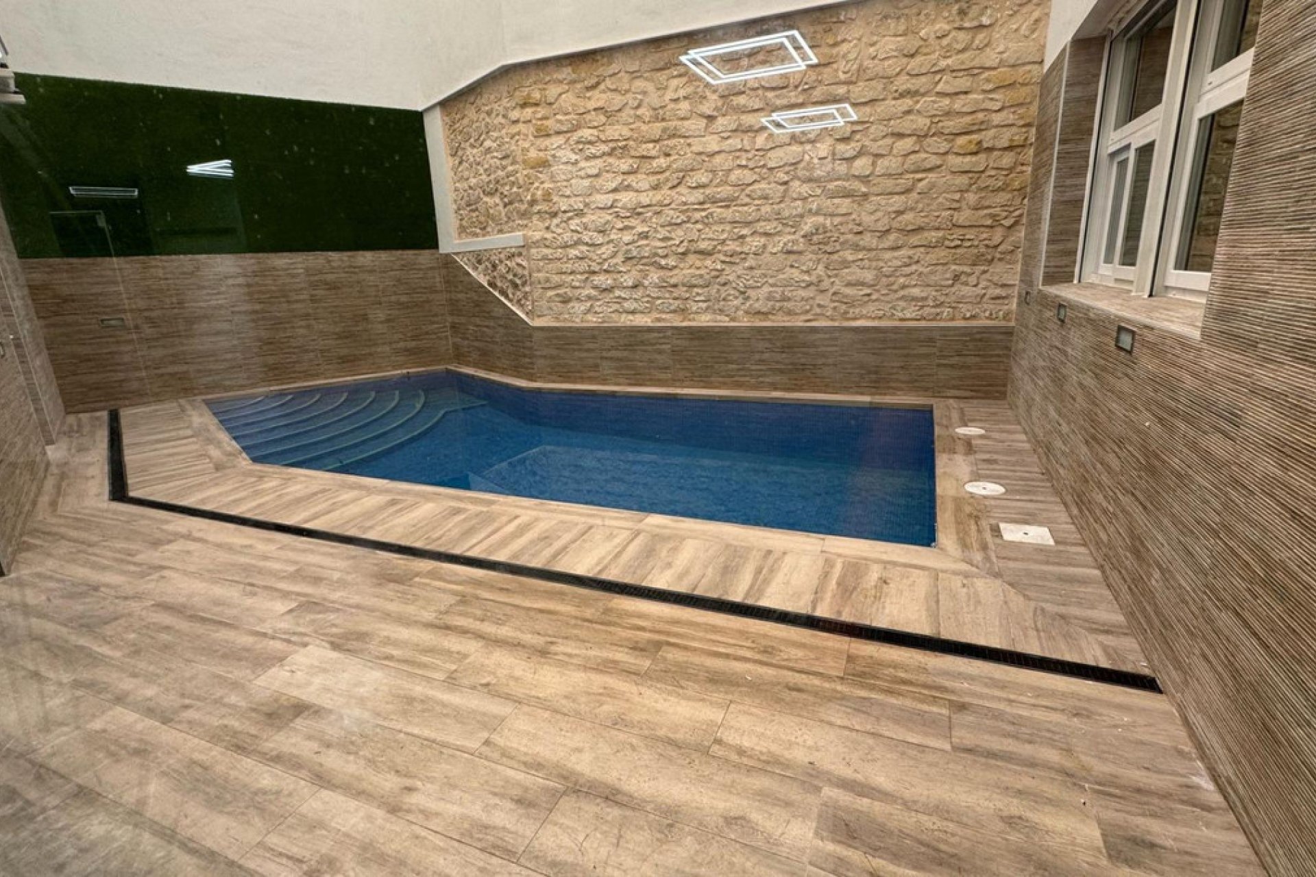 Reventa - Apartamento / piso -
Alicante - Alicante Centro