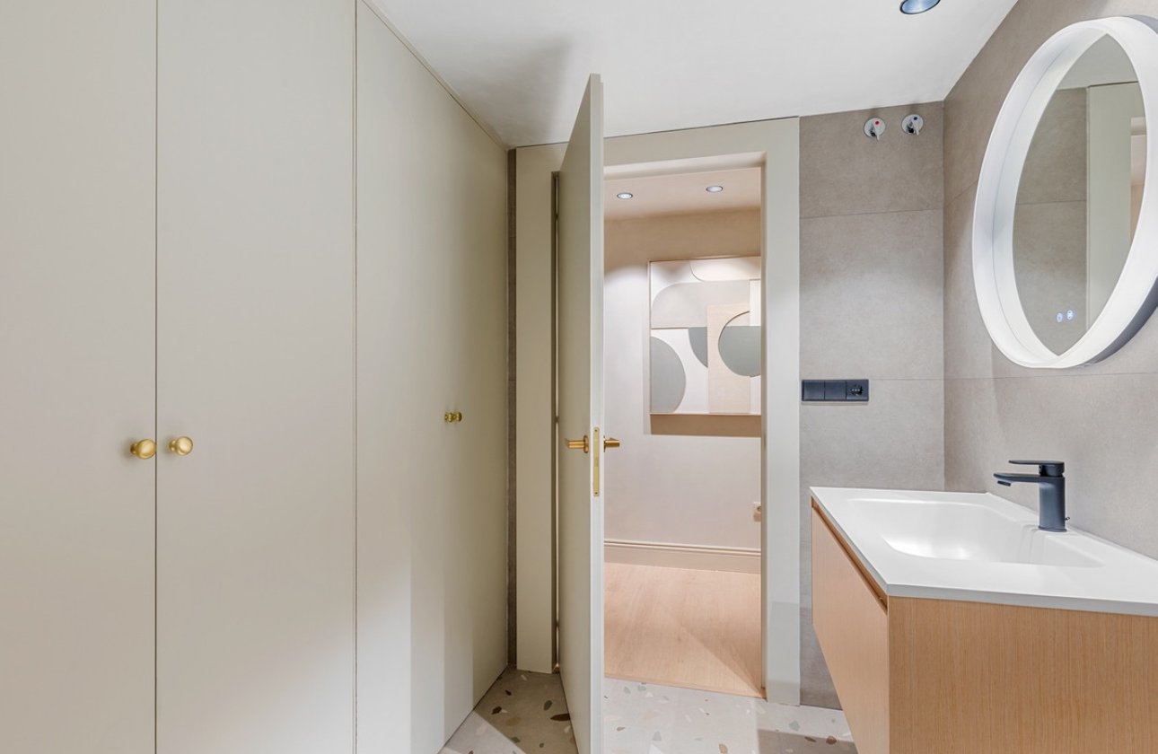 Reventa - Apartamento / piso -
Alicante - Alicante Centro