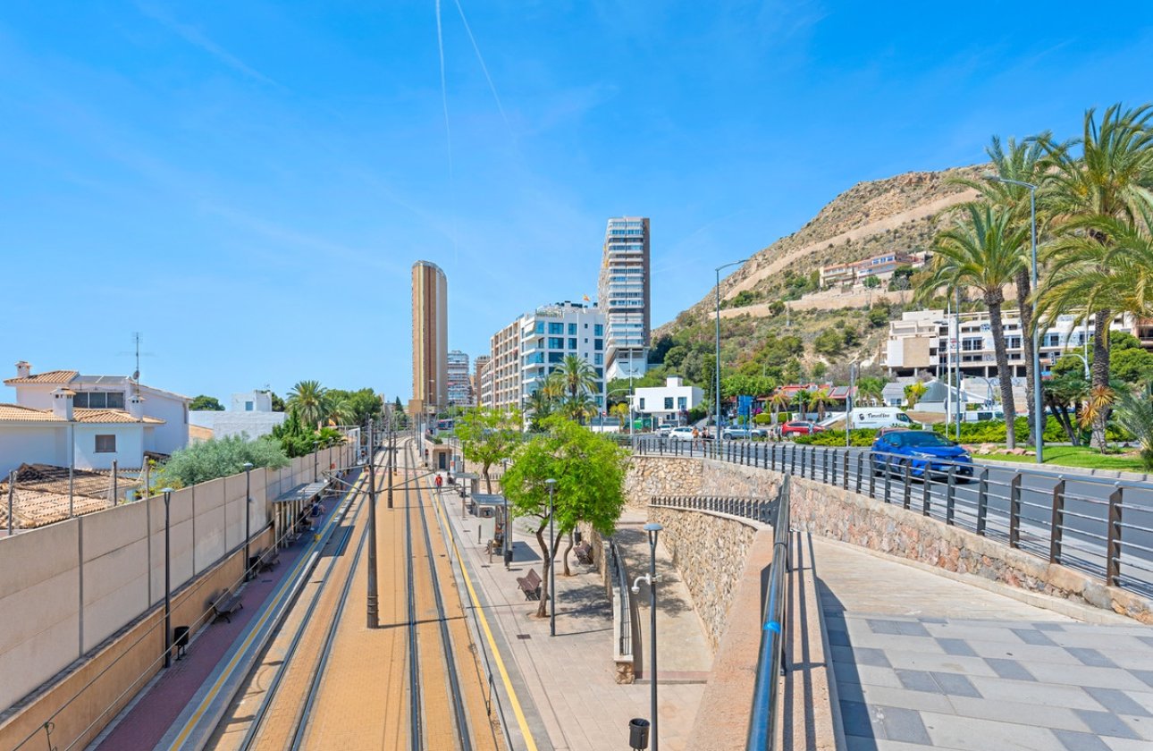 Reventa - Apartamento / piso -
Alicante - Alicante Centro