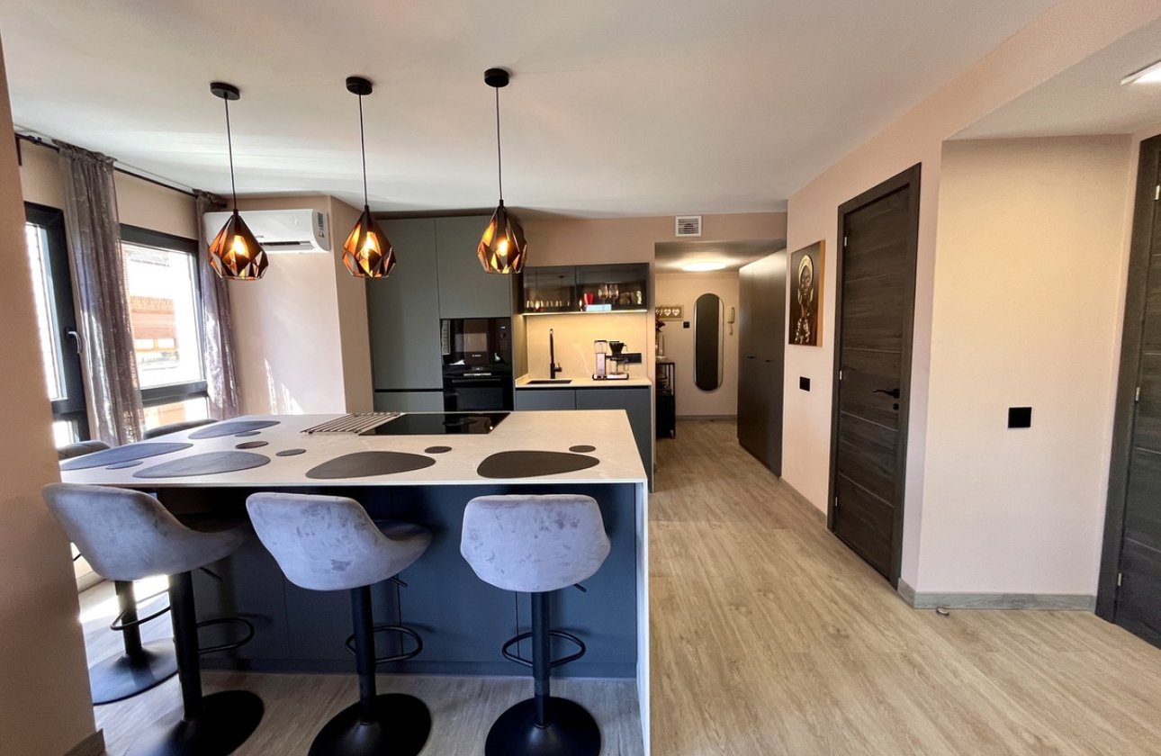 Reventa - Apartamento / piso -
Almoradí - Almoradi Centro