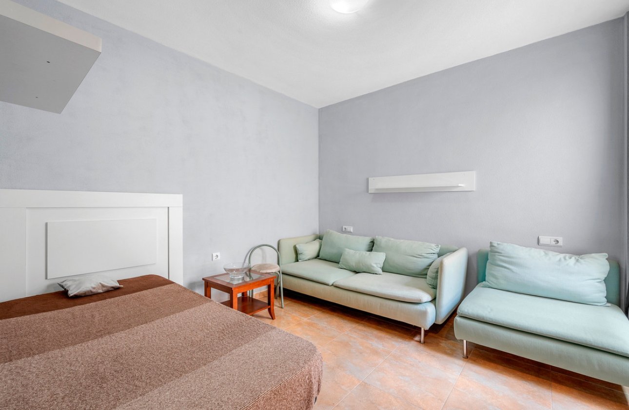 Reventa - Apartamento / piso -
Almoradí - Almoradi Centro