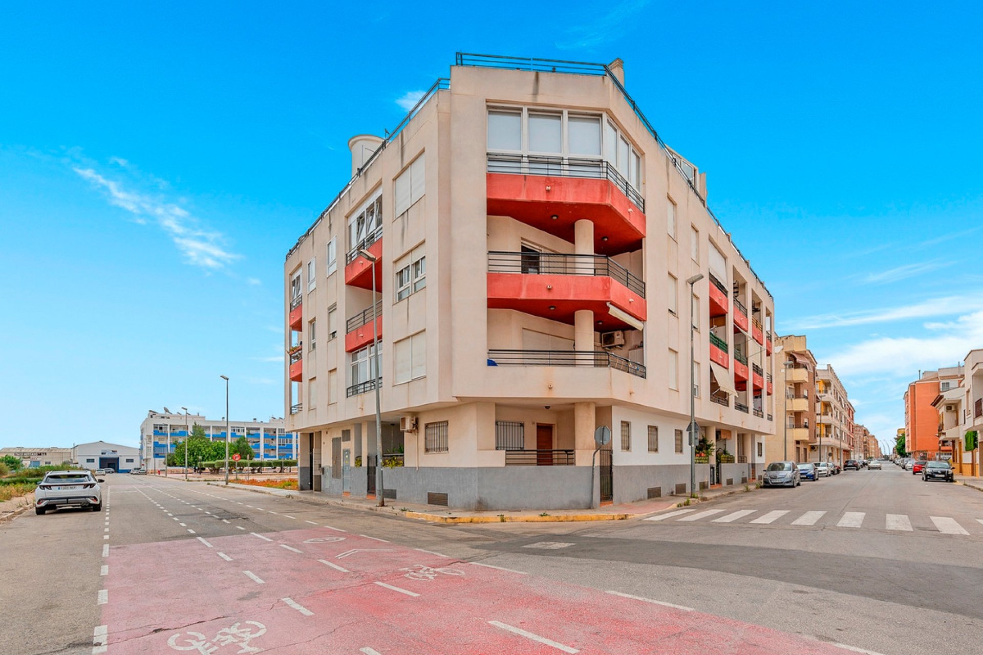 Reventa - Apartamento / piso -
Almoradí - Almoradi Centro