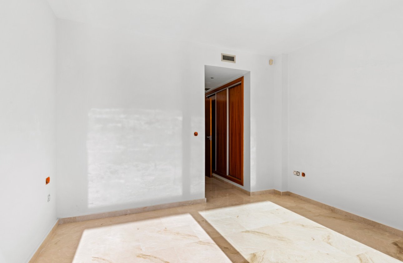 Reventa - Apartamento / piso -
Altea - Altea Hills