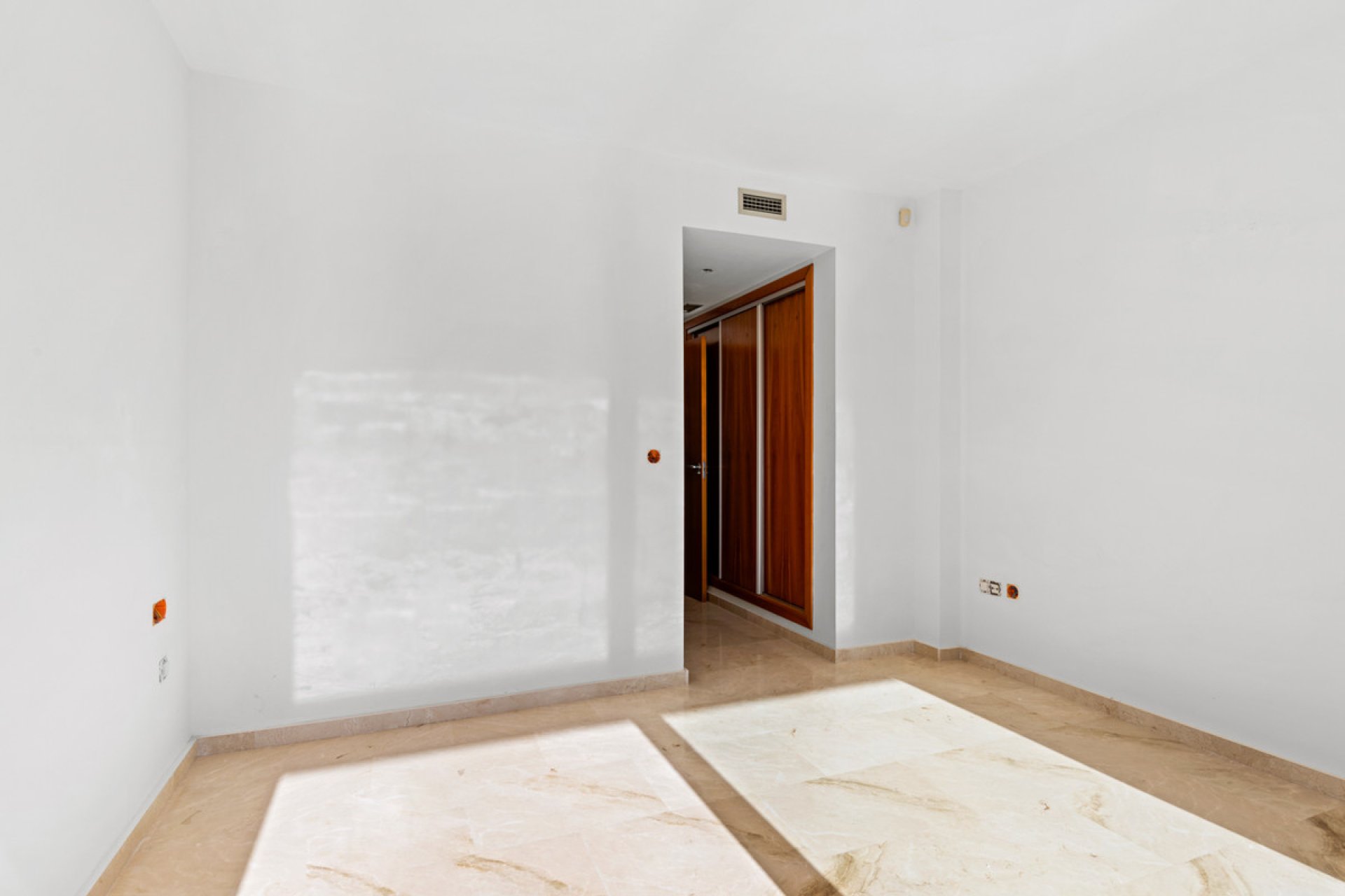 Reventa - Apartamento / piso -
Altea - Altea Hills