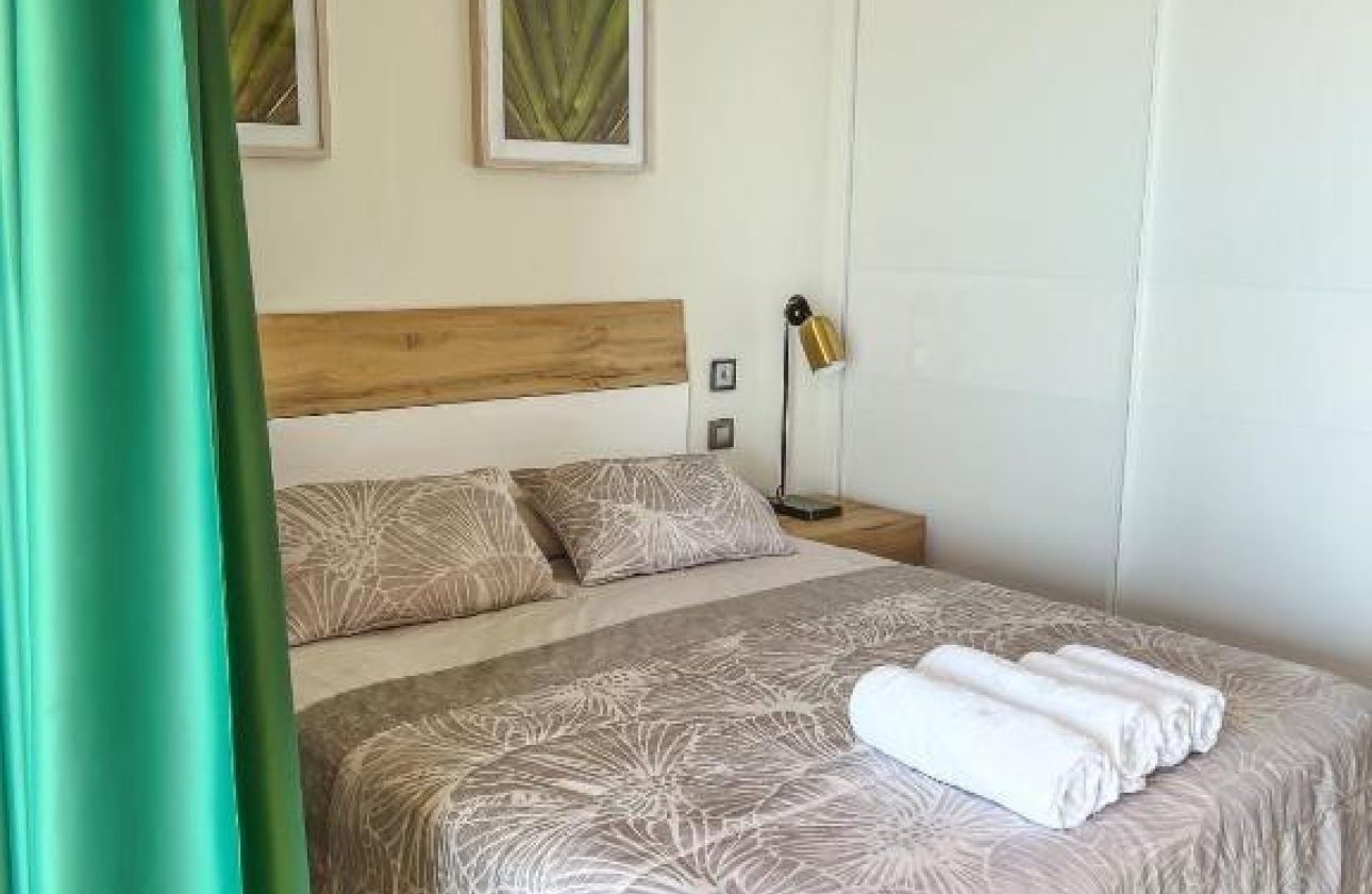 Reventa - Apartamento / piso -
Benidorm - Benidorm Centro