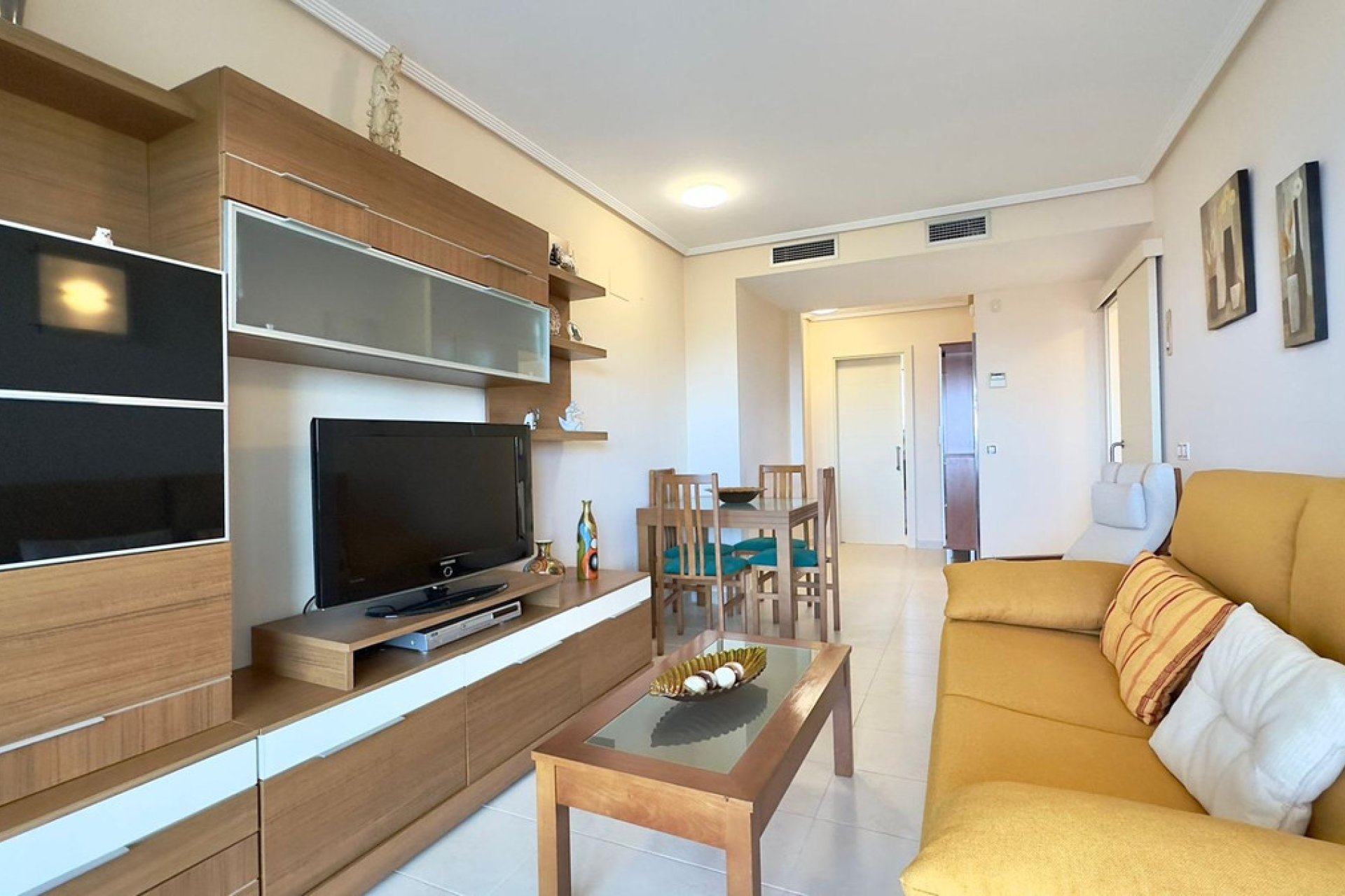 Reventa - Apartamento / piso -
Benidorm - Benidorm Centro