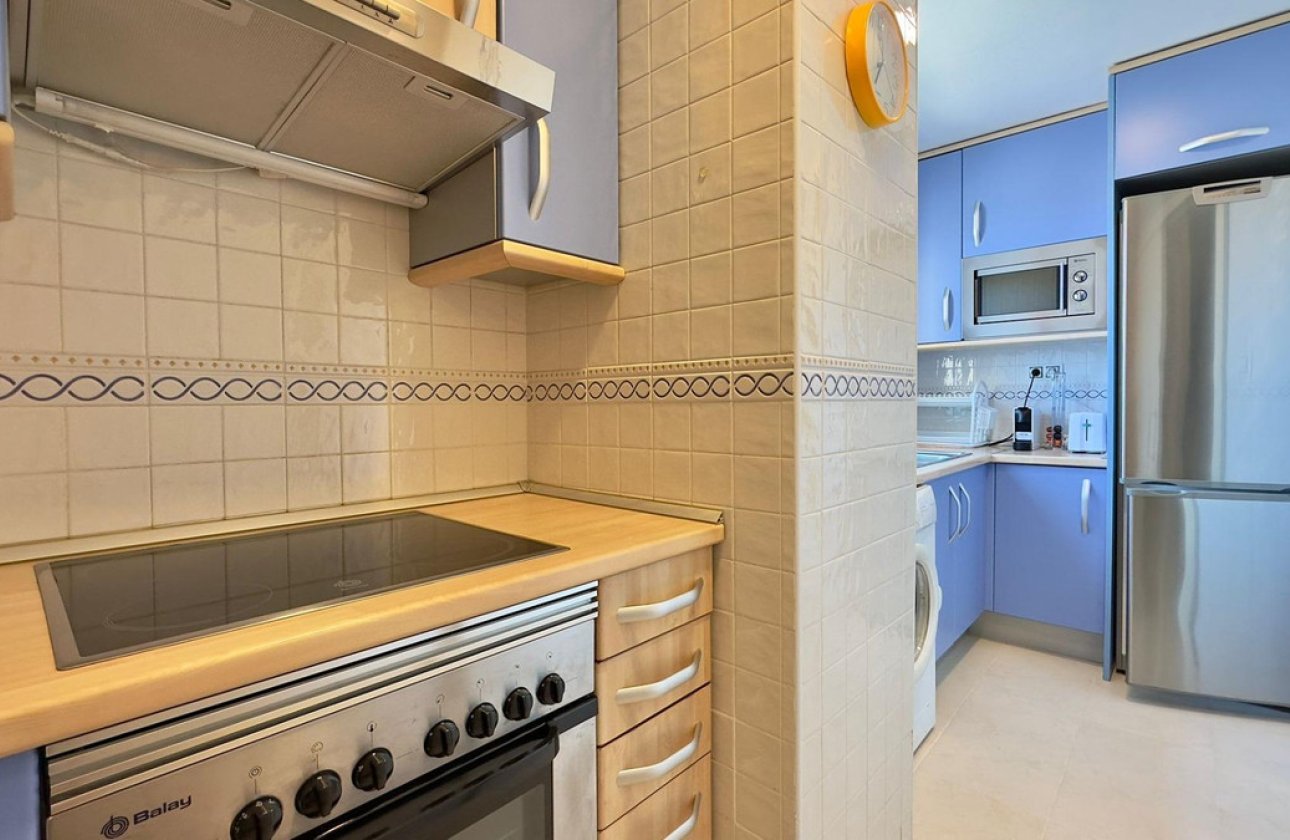 Reventa - Apartamento / piso -
Benidorm - Benidorm Centro