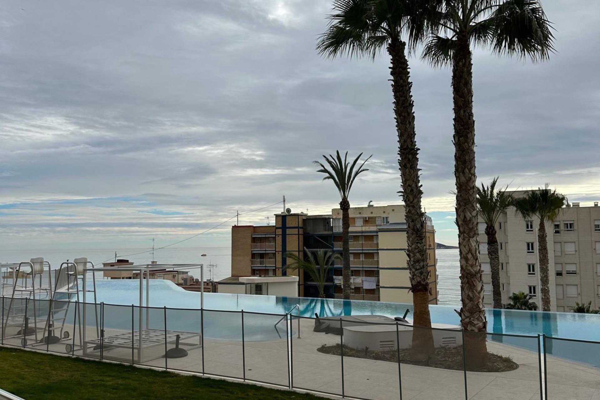 Reventa - Apartamento / piso -
Benidorm - Benidorm Centro