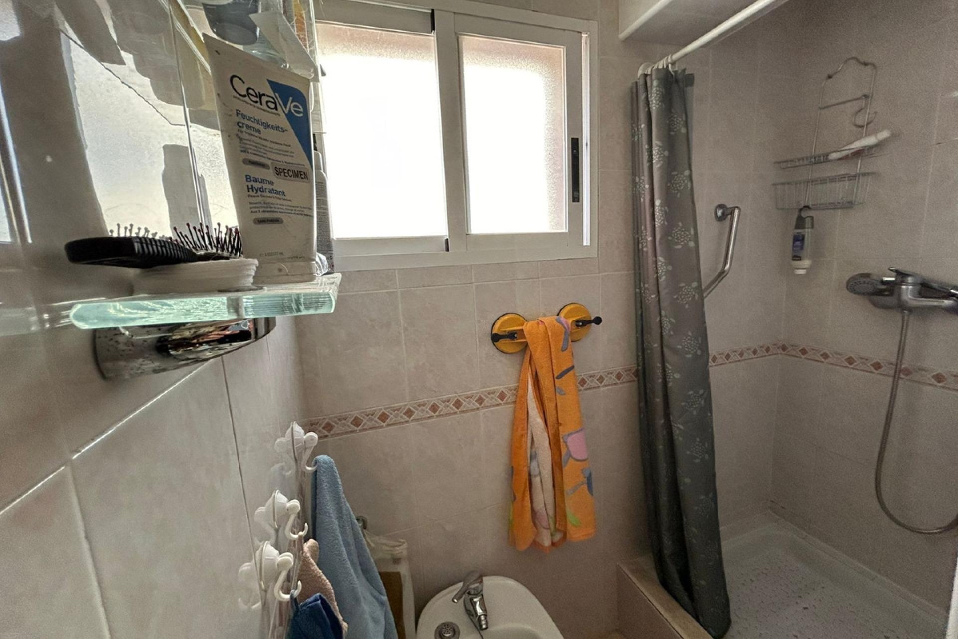 Reventa - Apartamento / piso -
Benidorm - Benidorm Centro