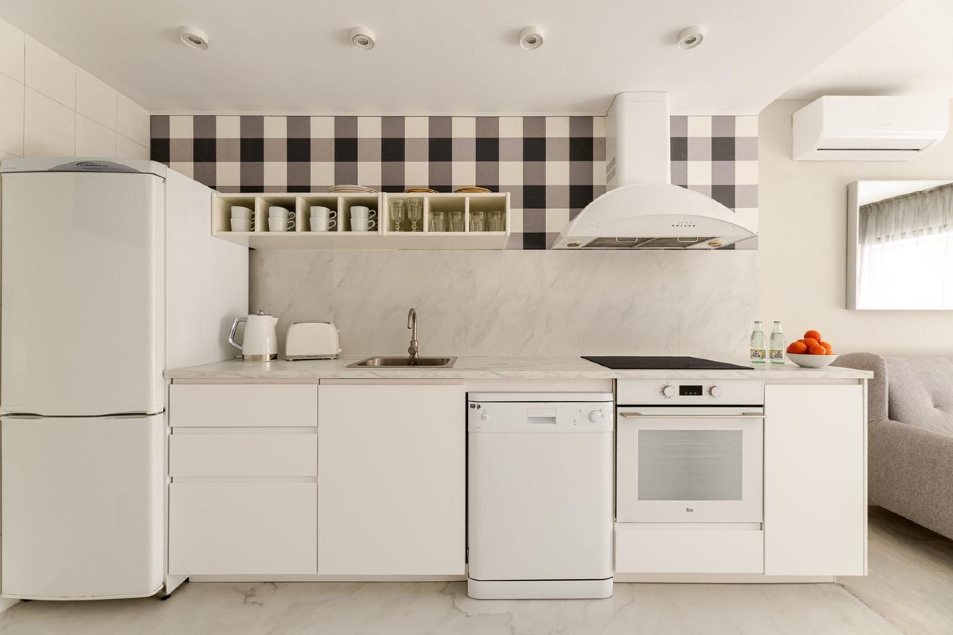 Reventa - Apartamento / piso -
Benidorm - Benidorm Centro