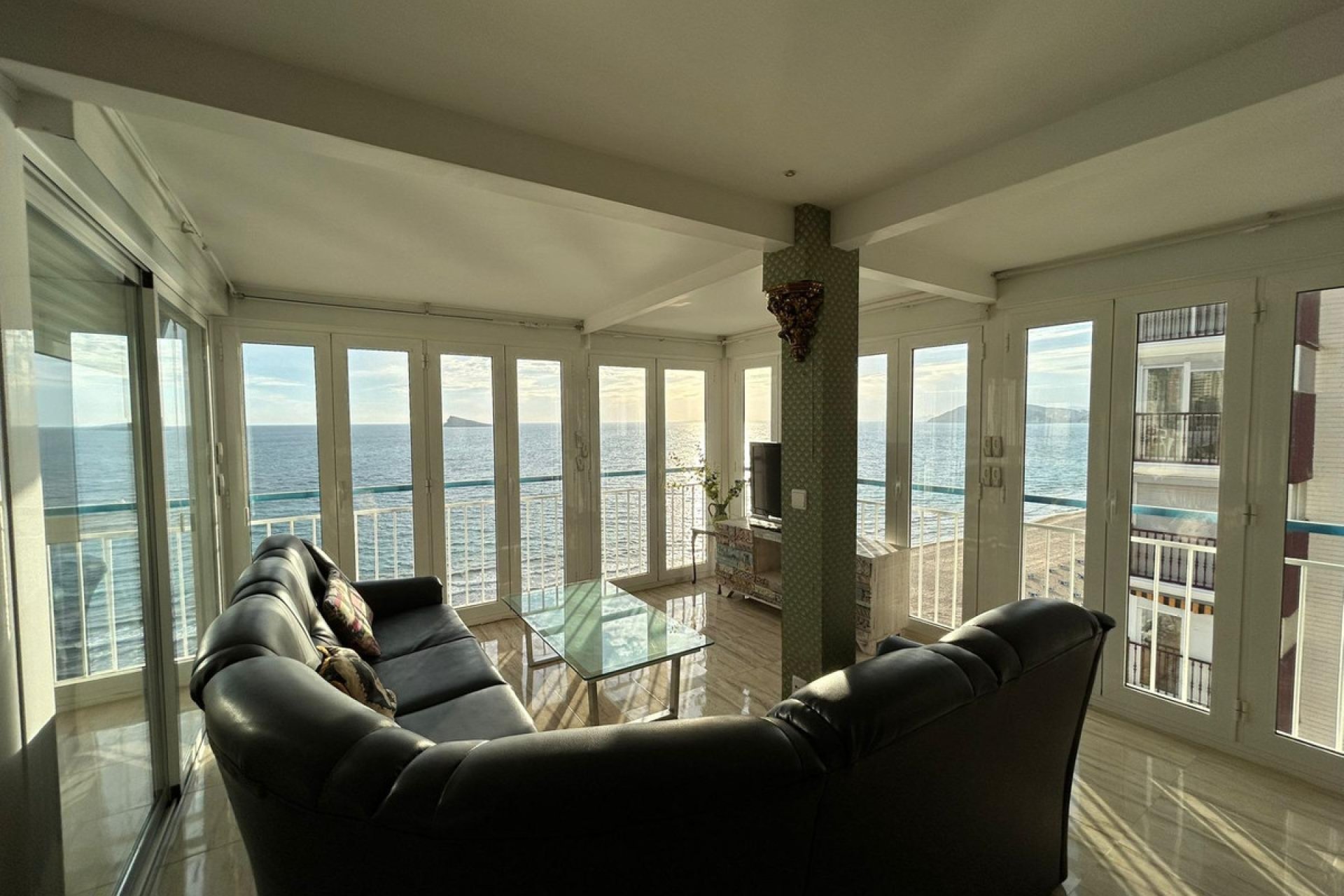 Reventa - Apartamento / piso -
Benidorm - Benidorm Centro