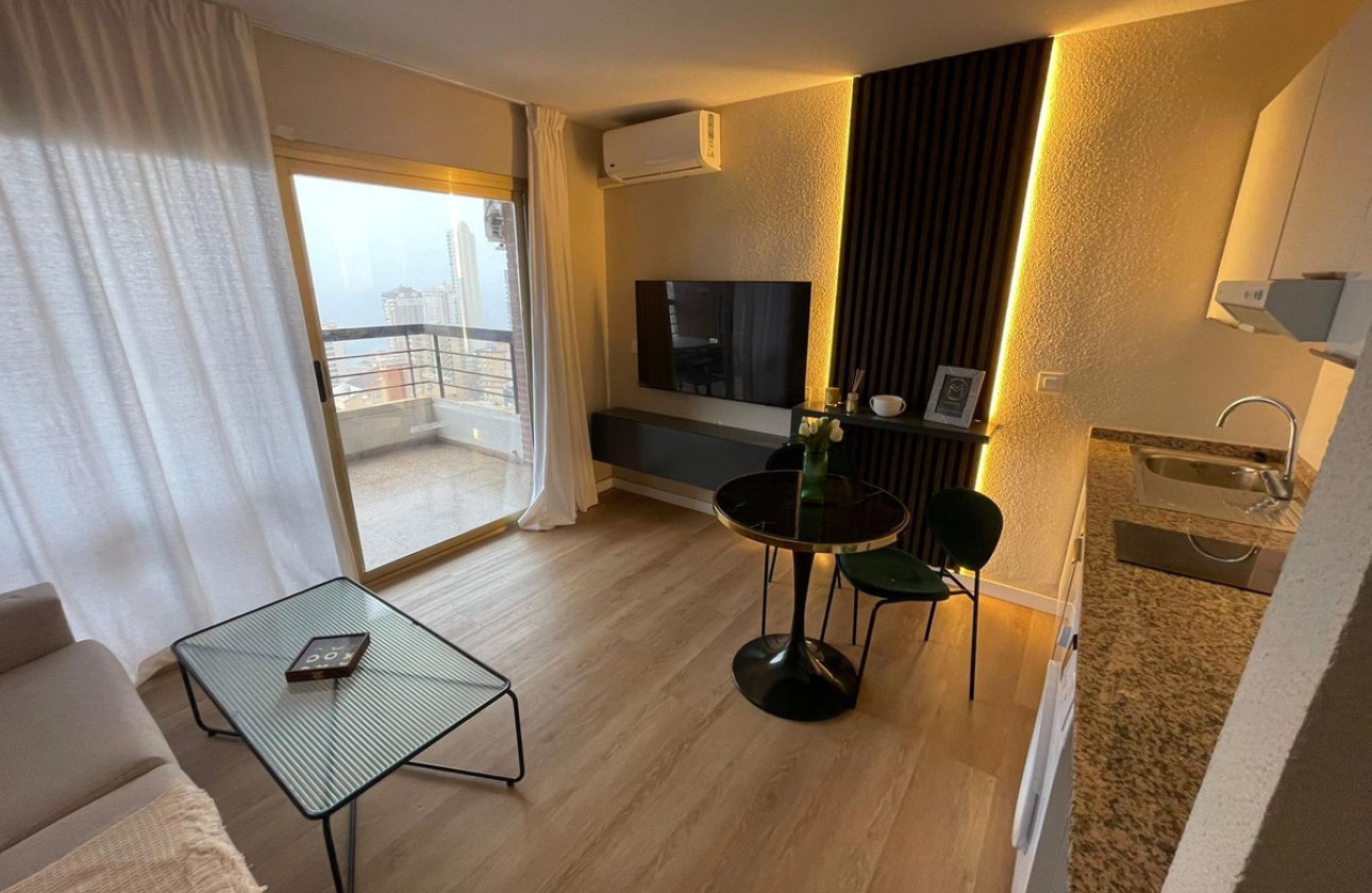 Reventa - Apartamento / piso -
Benidorm - Benidorm Centro